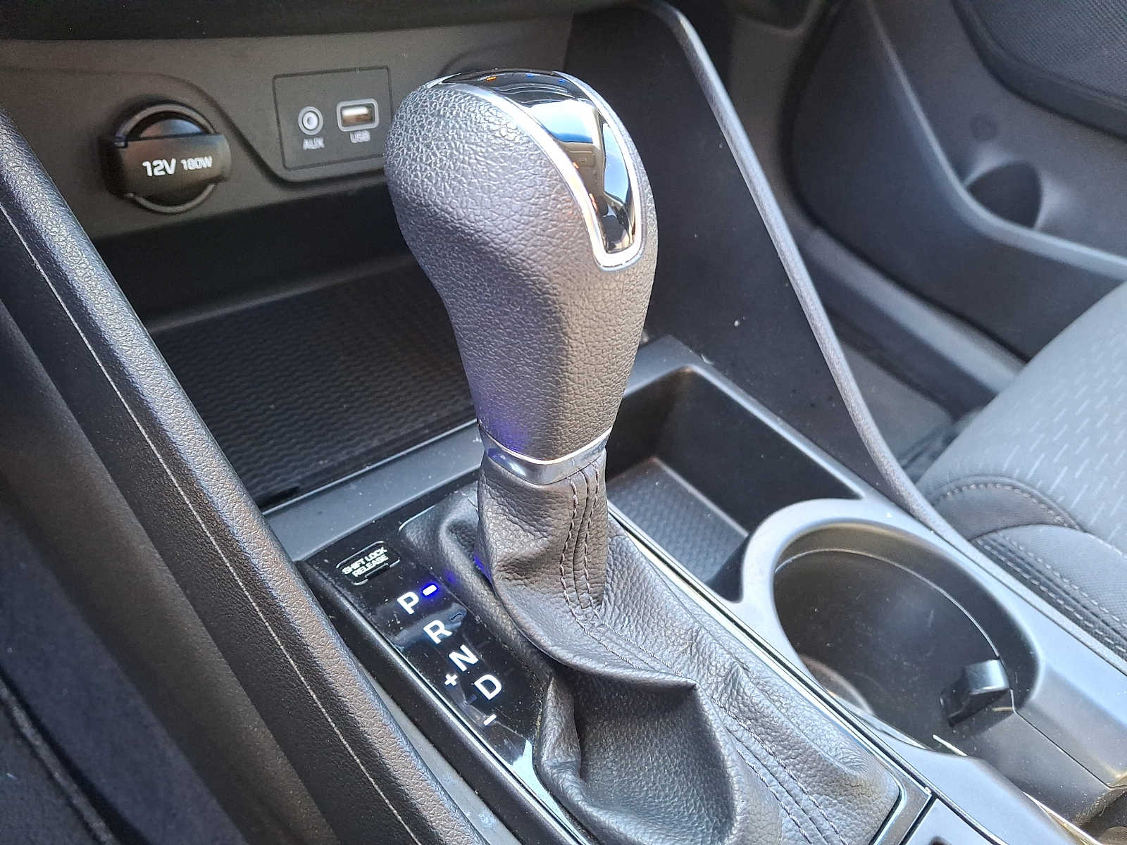 Thumbnail: 2019 Hyundai Tucson - 12