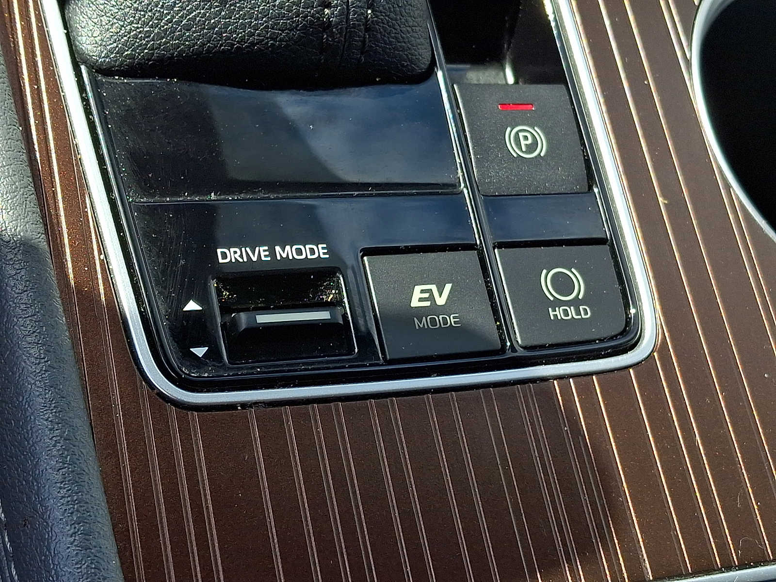 Thumbnail: 2023 Toyota Sienna - 23