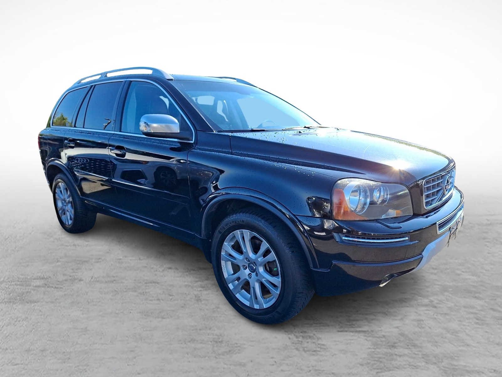 Thumbnail: 2013 Volvo XC90 - 3
