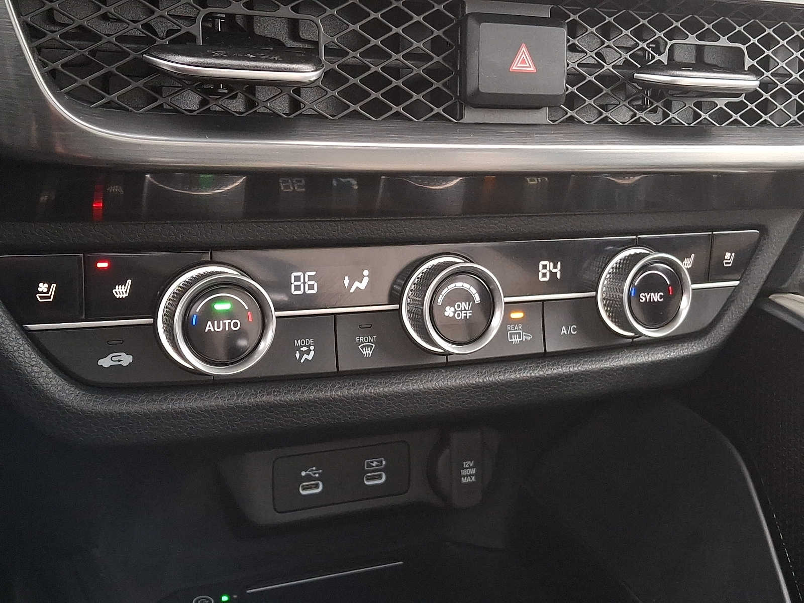 Thumbnail: 2025 Acura ADX - 14