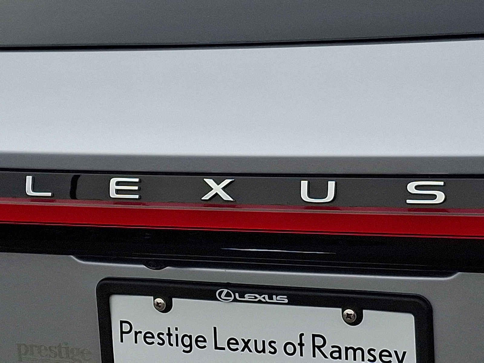 Thumbnail: 2025 Lexus RX - 29