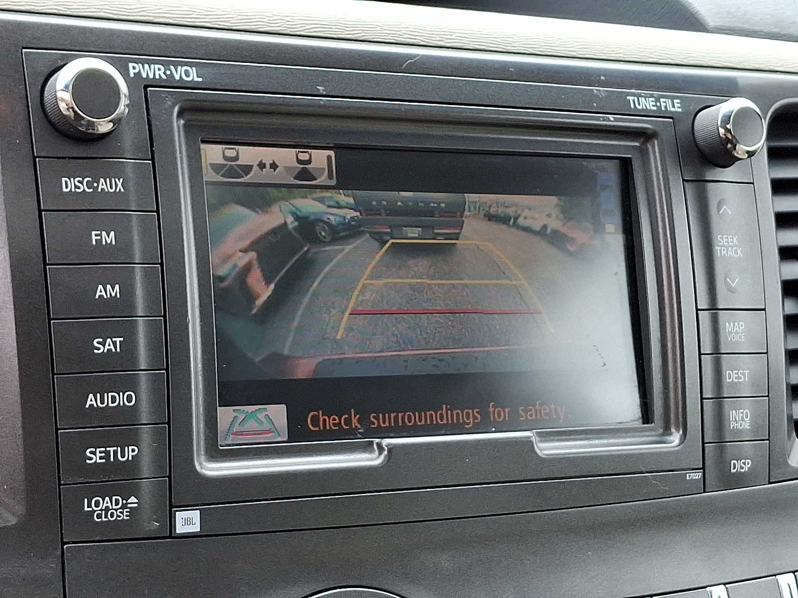 Thumbnail: 2013 Toyota Sienna - 17