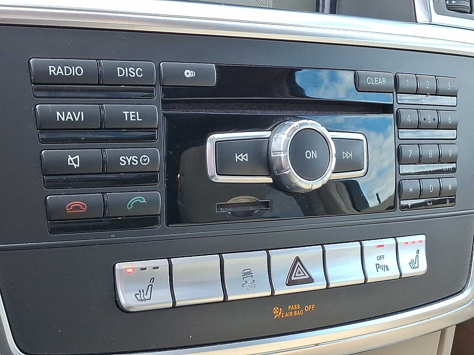 Thumbnail: 2013 Mercedes-Benz GL-Class - 15