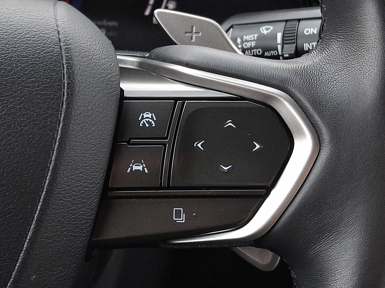 Thumbnail: 2023 Lexus RX - 16