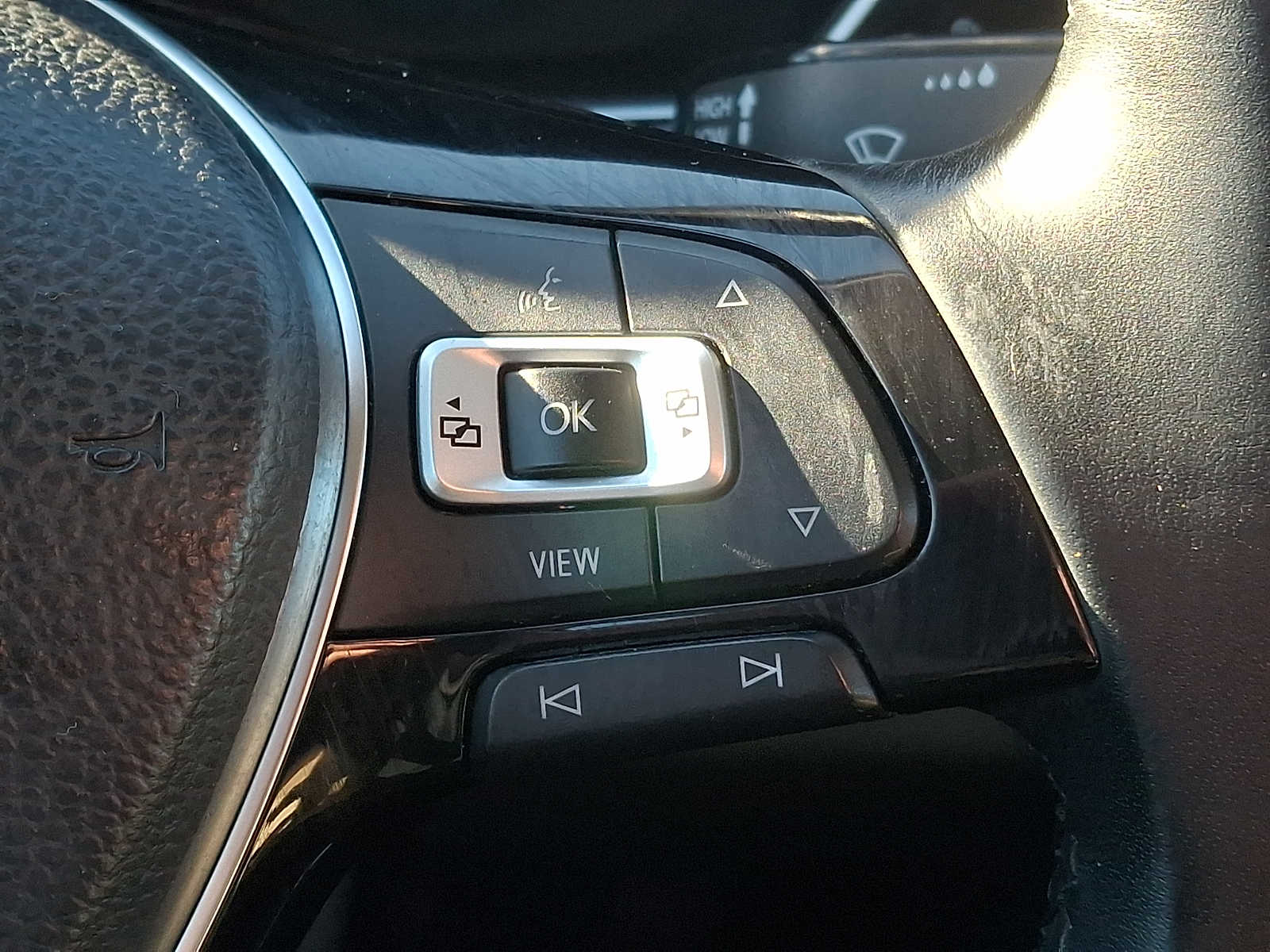 Thumbnail: 2019 Volkswagen Jetta - 20