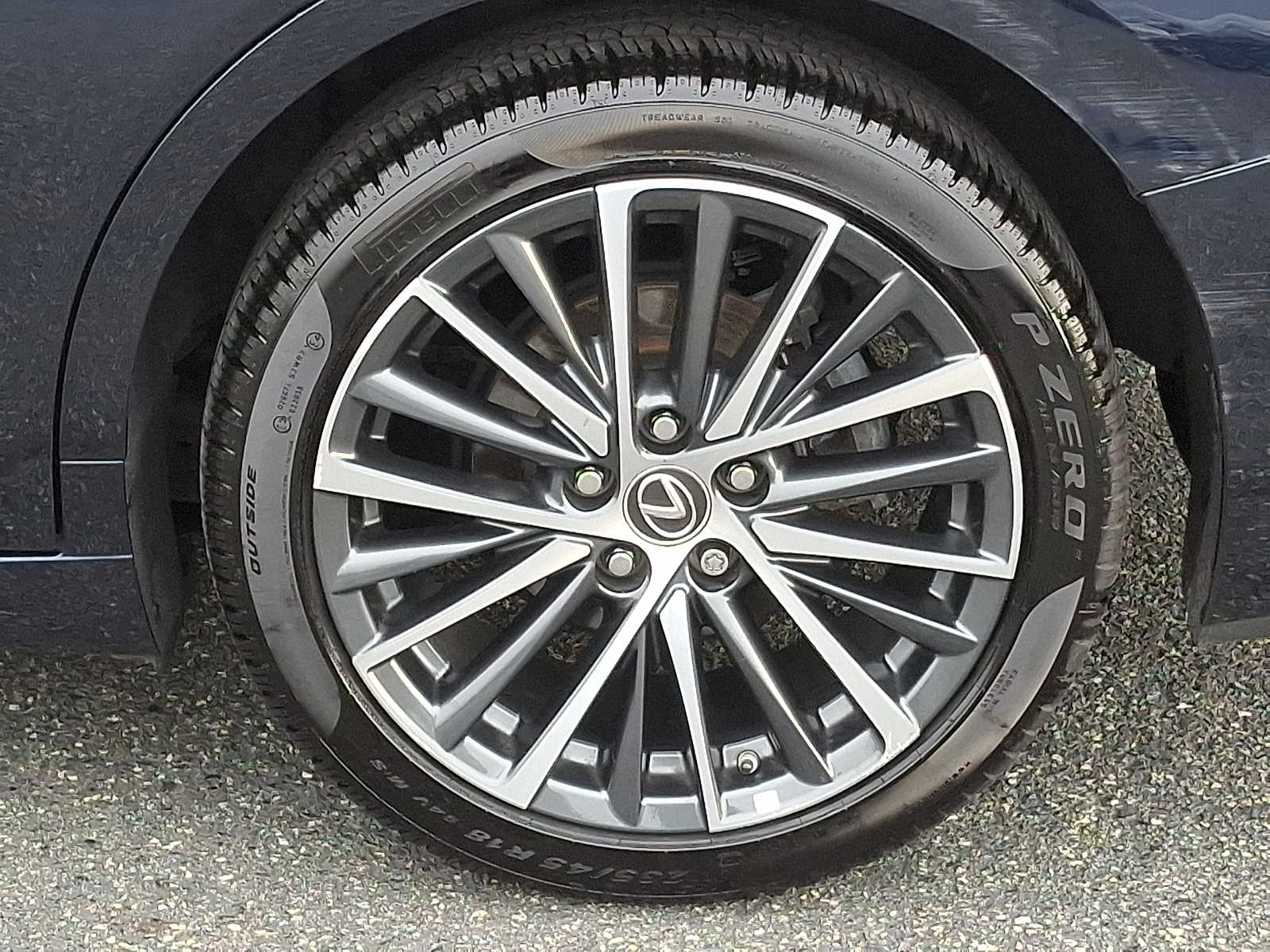 Thumbnail: 2022 Lexus ES - 6