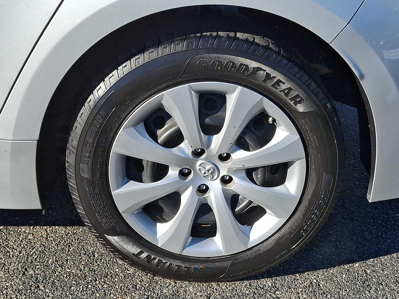 Thumbnail: 2021 Toyota Corolla - 9