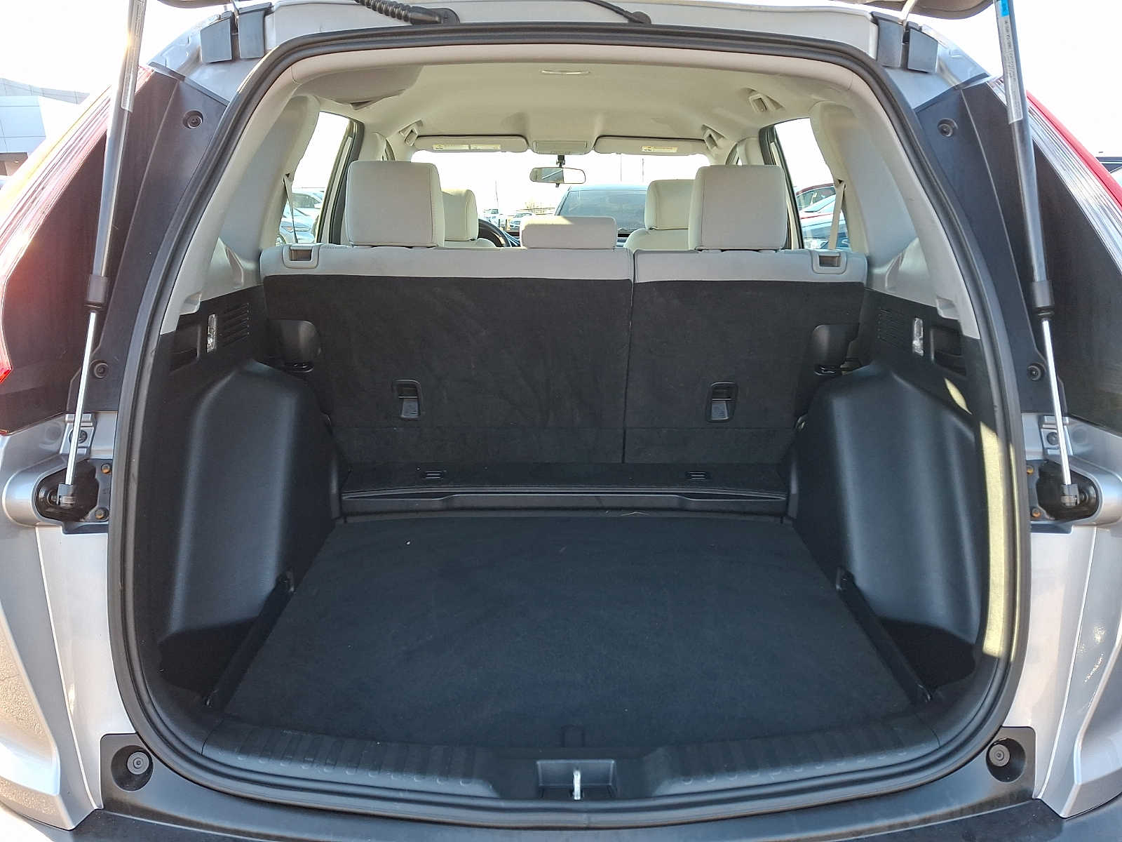 Thumbnail: 2019 Honda CR-V - 24