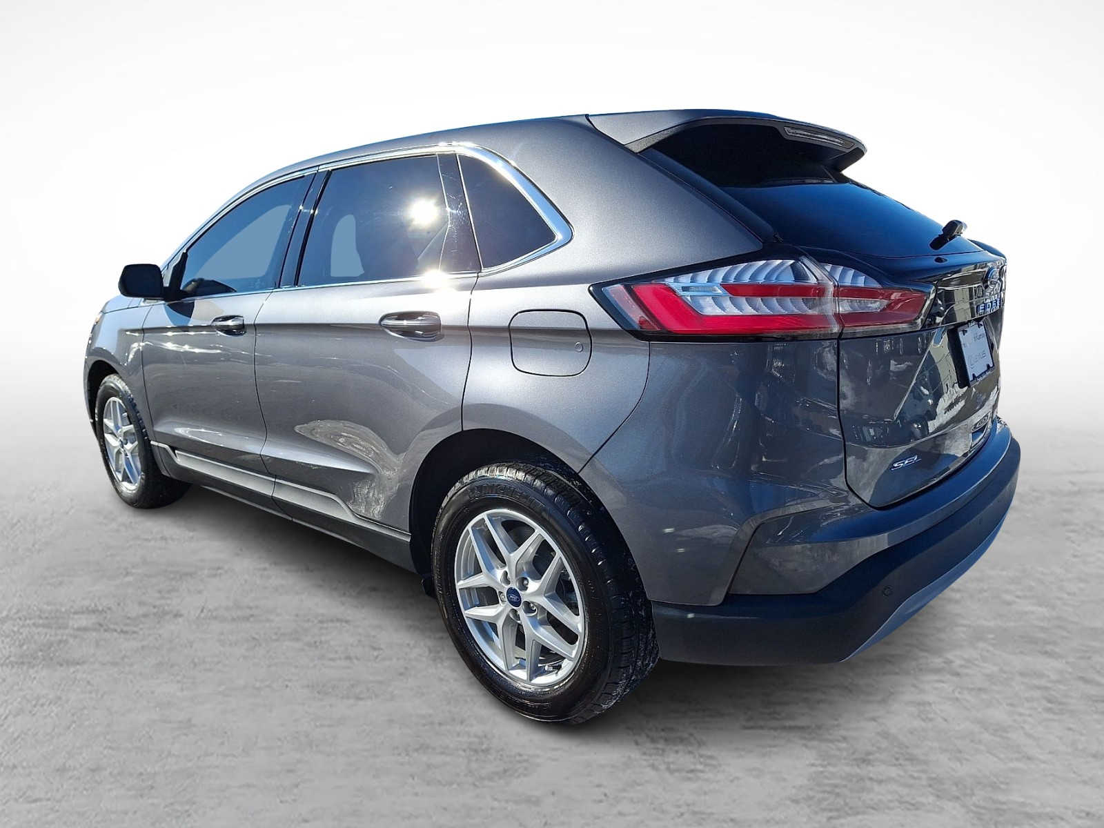 Thumbnail: 2022 Ford Edge - 6