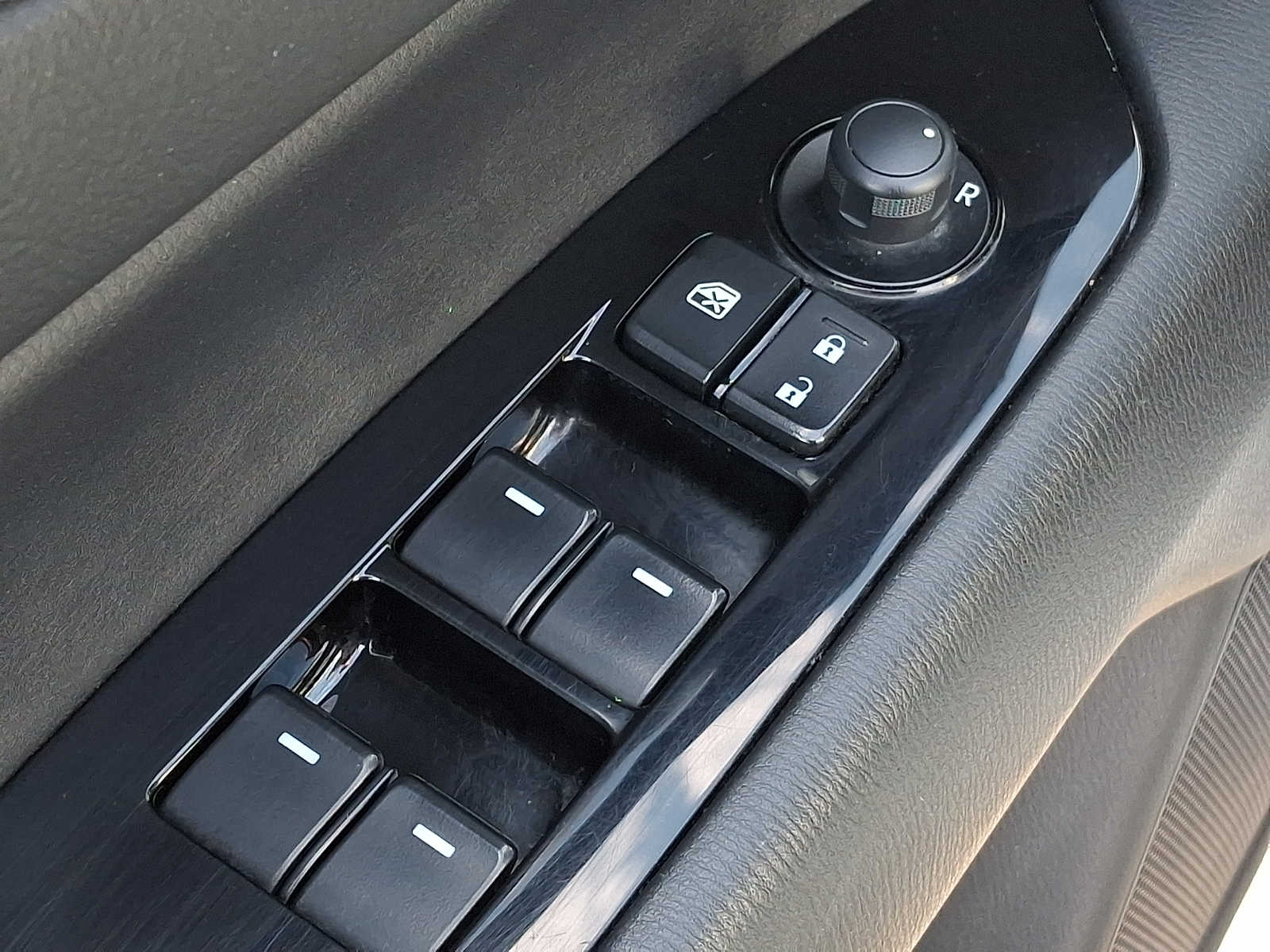 Thumbnail: 2023 Mazda CX-5 - 24