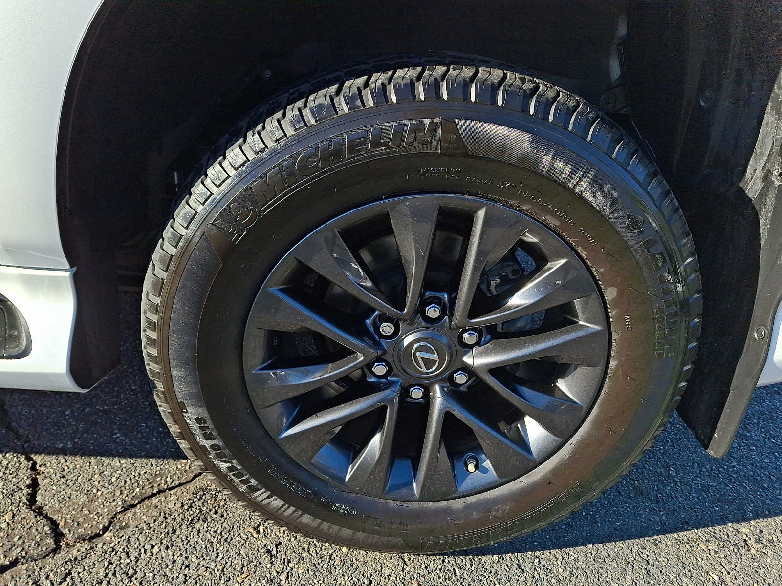 Thumbnail: 2023 Lexus GX - 6