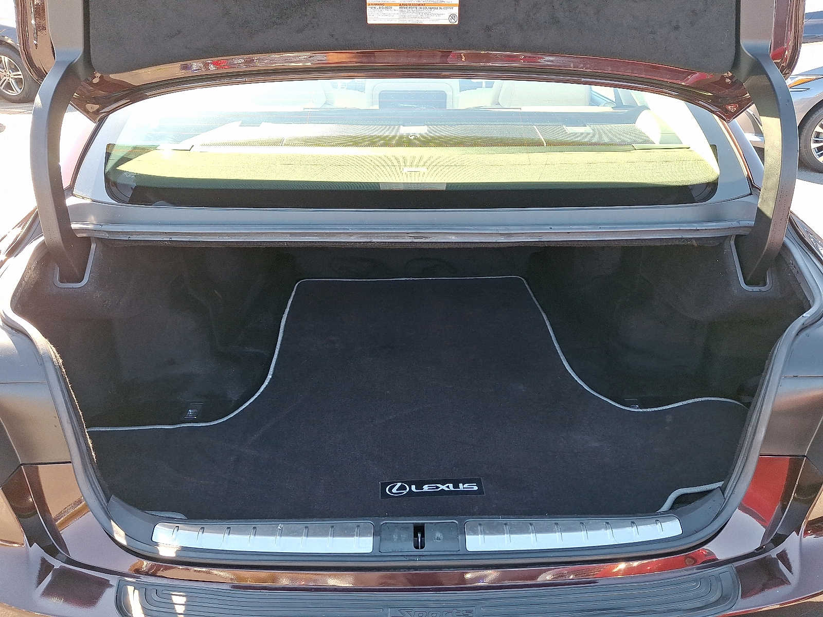 Thumbnail: 2020 Lexus LS - 27