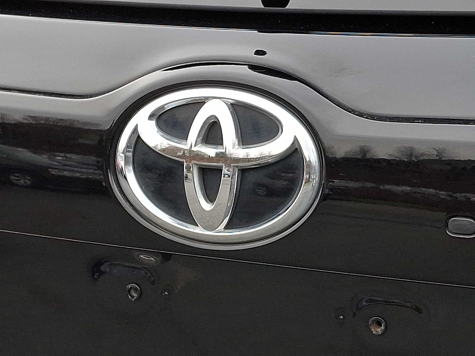 Thumbnail: 2017 Toyota Highlander - 29