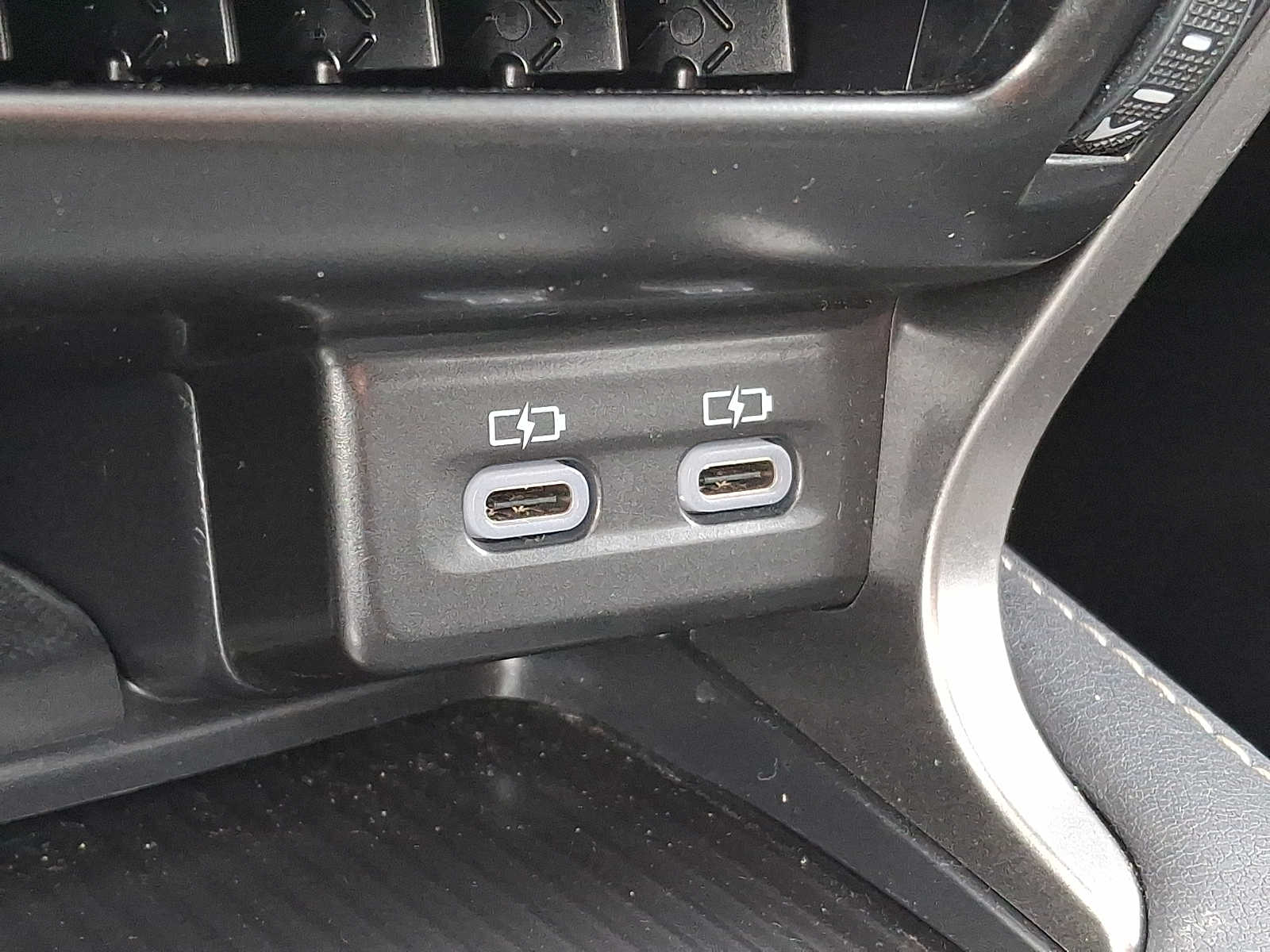 Thumbnail: 2023 Lexus RX - 18