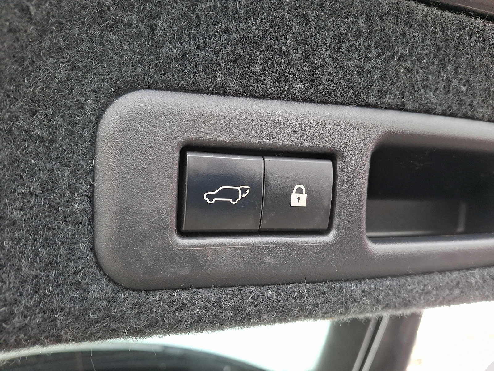 Thumbnail: 2020 Lexus RX - 27