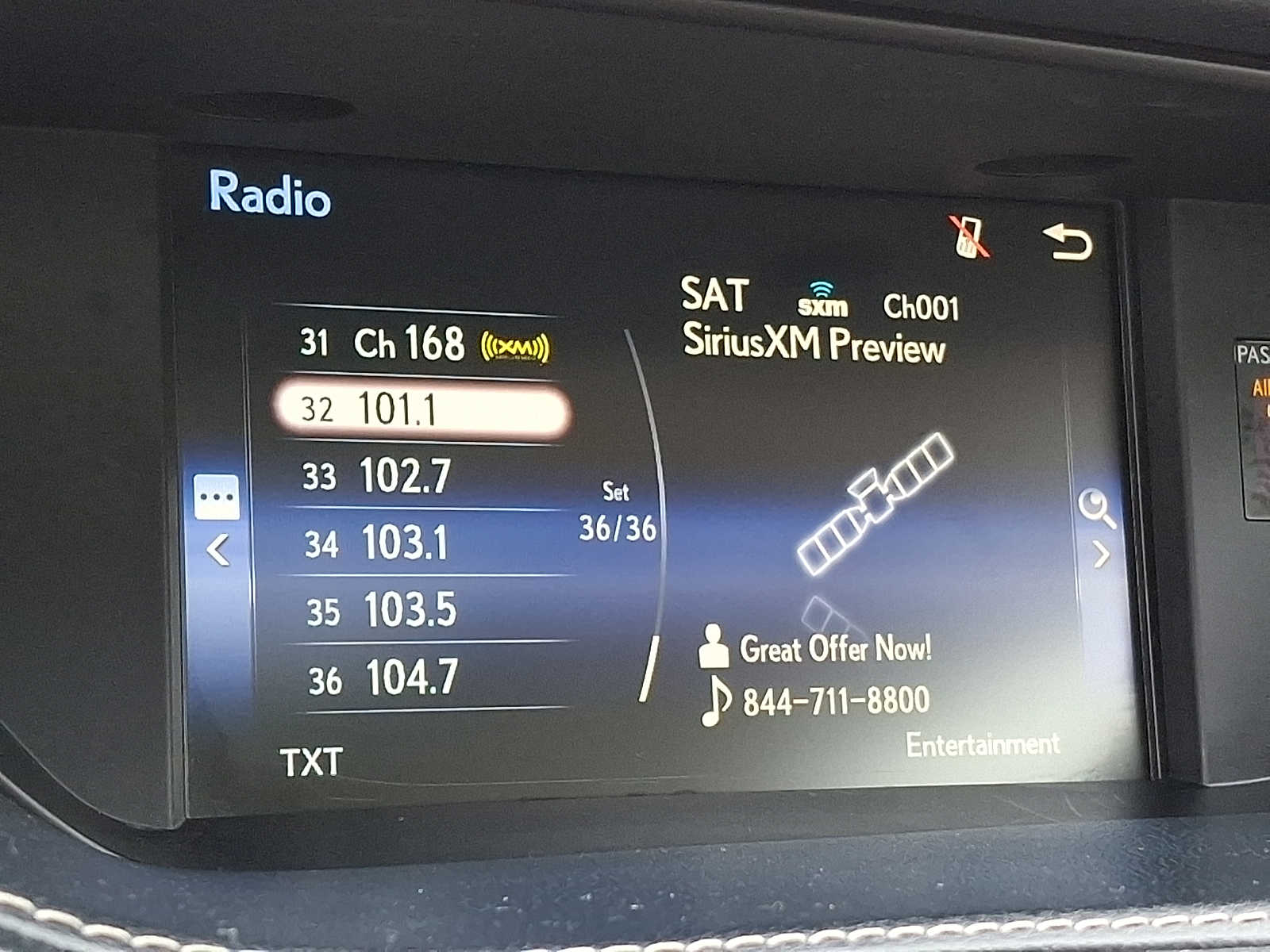 Thumbnail: 2015 Lexus ES - 15