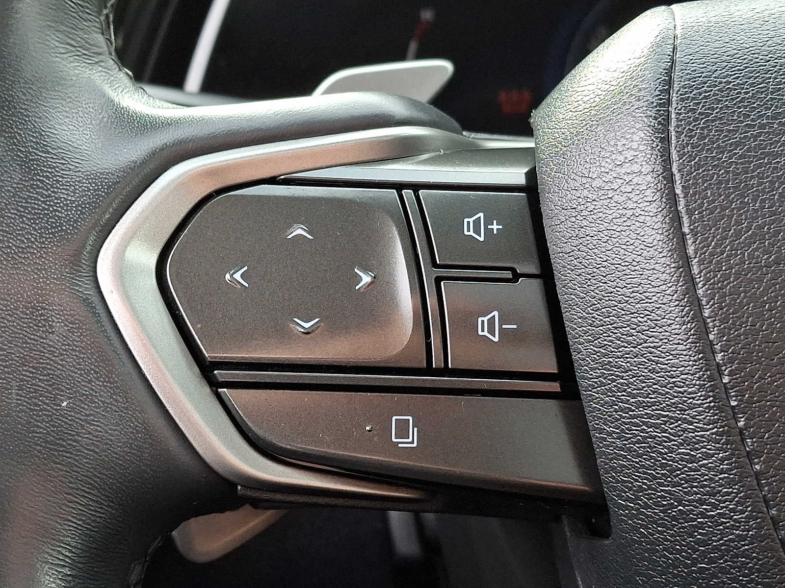 Thumbnail: 2024 Lexus RX - 18