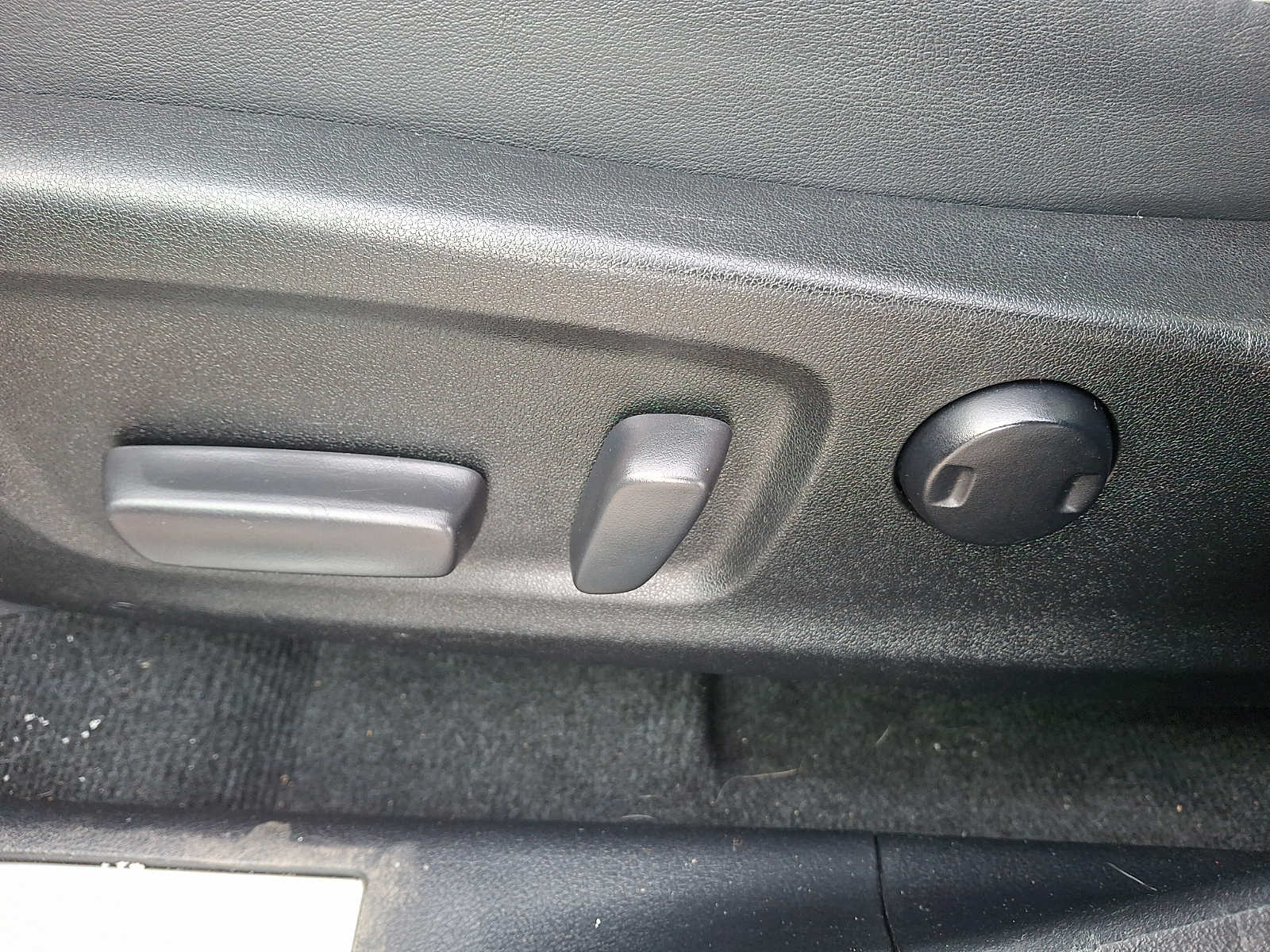 Thumbnail: 2017 Lexus RX - 11