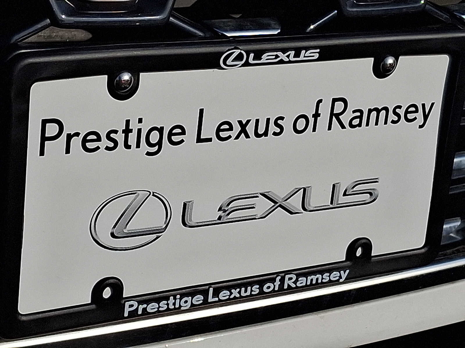 Thumbnail: 2023 Lexus GX - 30