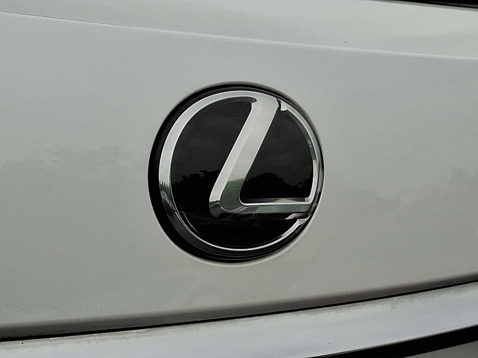 Thumbnail: 2020 Lexus RX - 30