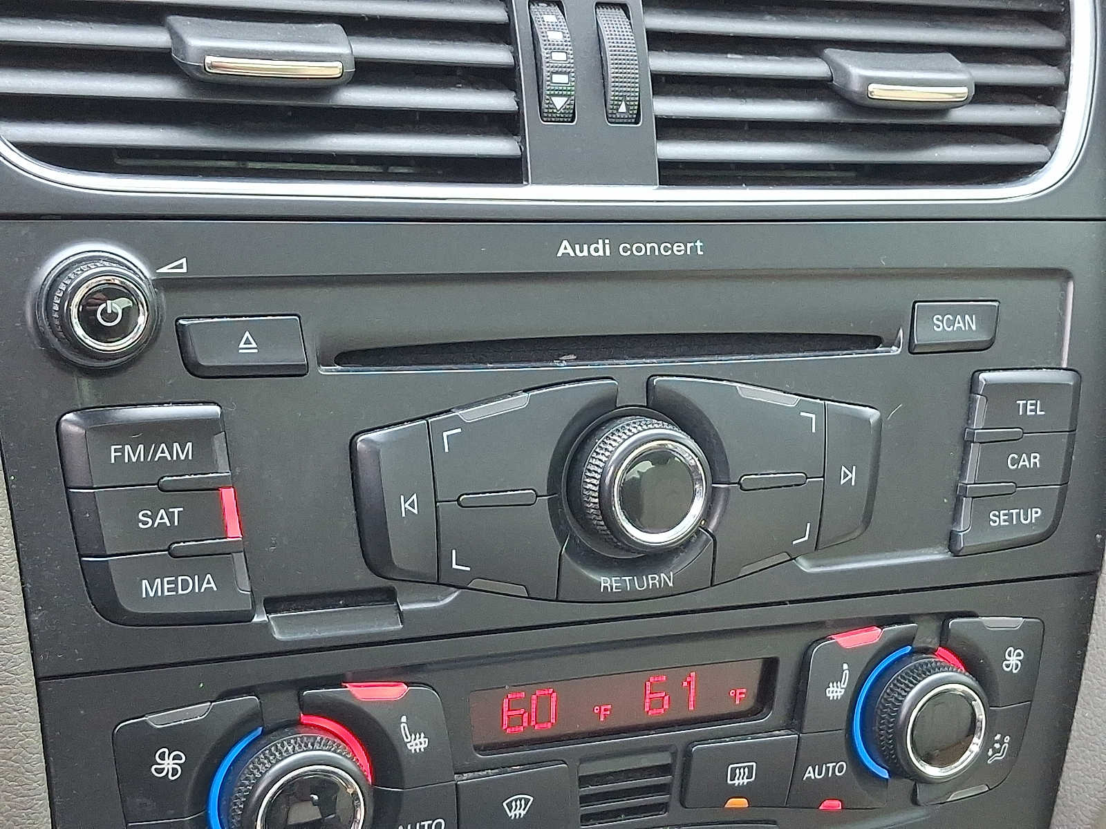 Thumbnail: 2010 Audi A5 - 16