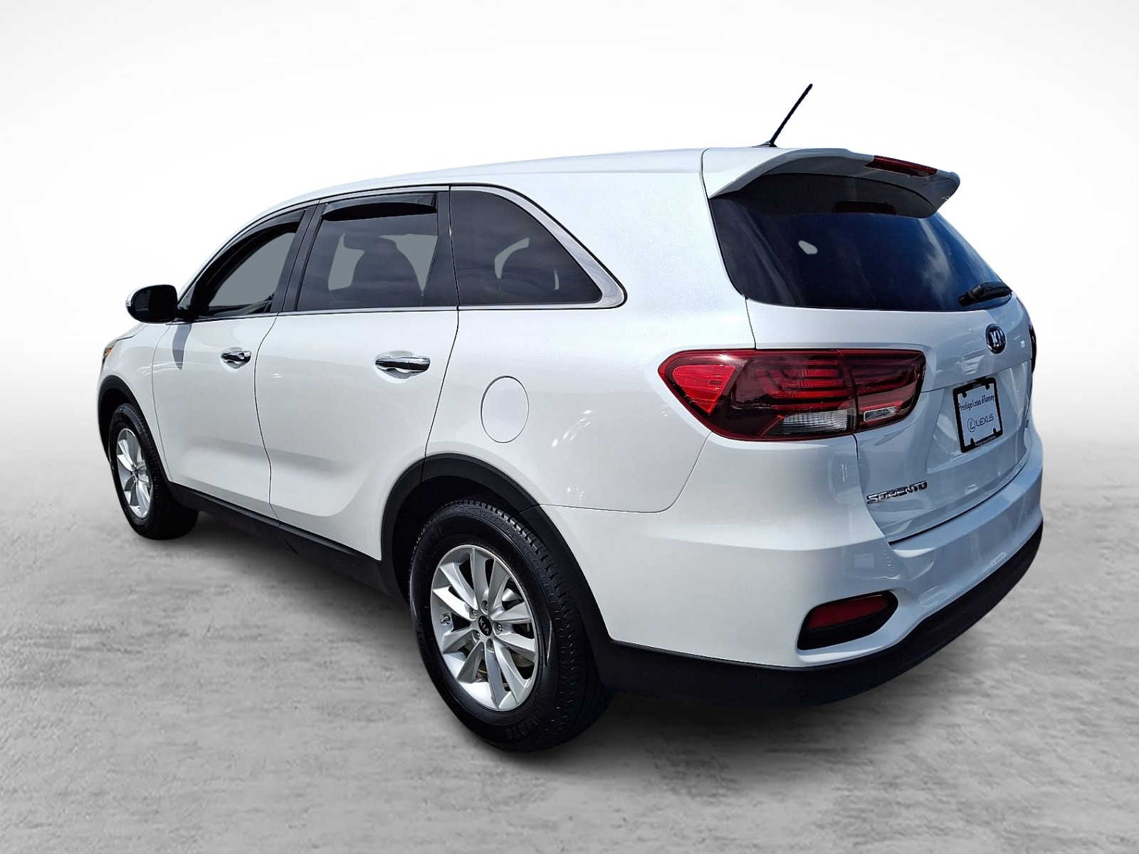Thumbnail: 2019 Kia Sorento - 5