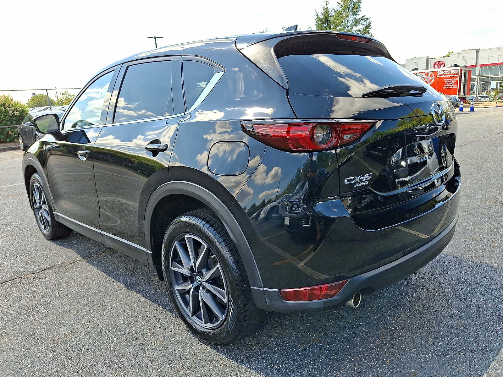 Thumbnail: 2018 Mazda CX-5 - 7
