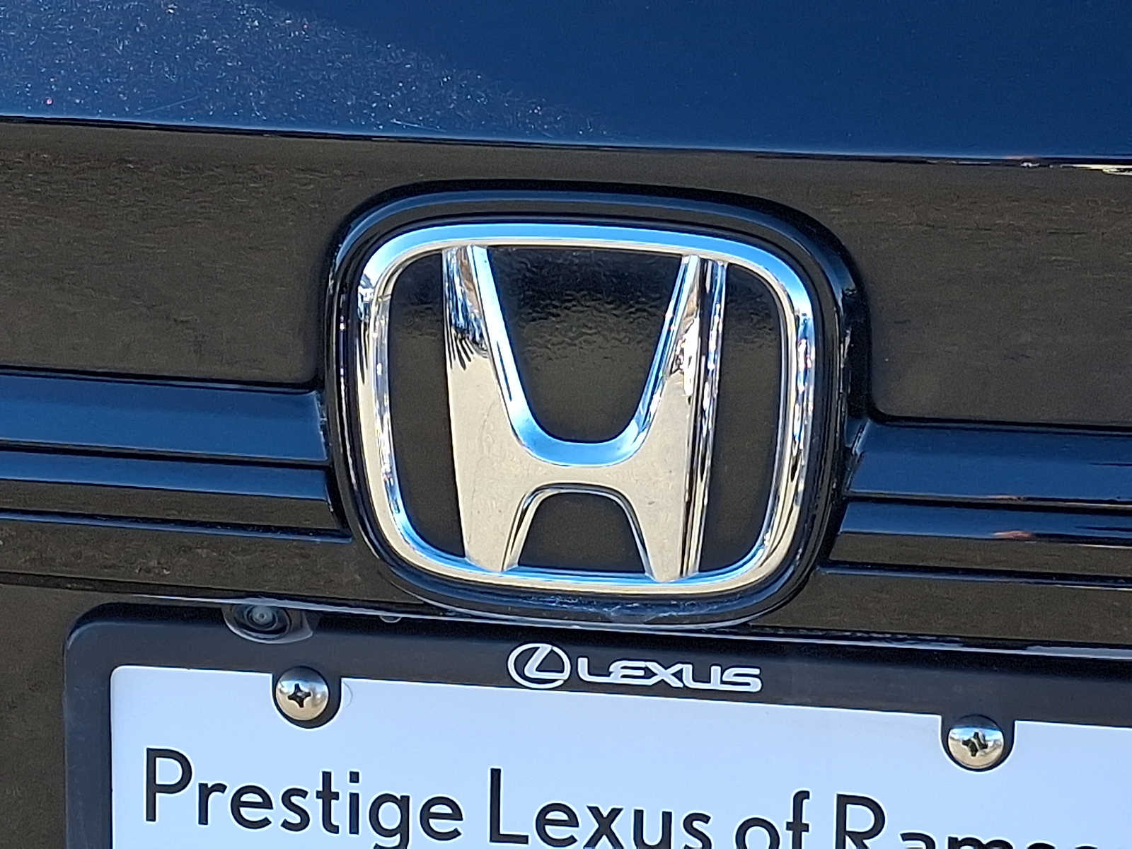Thumbnail: 2023 Honda Odyssey - 30