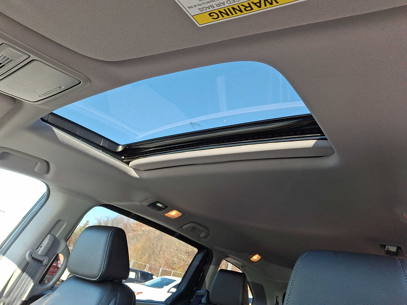 Thumbnail: 2023 Honda Odyssey - 11