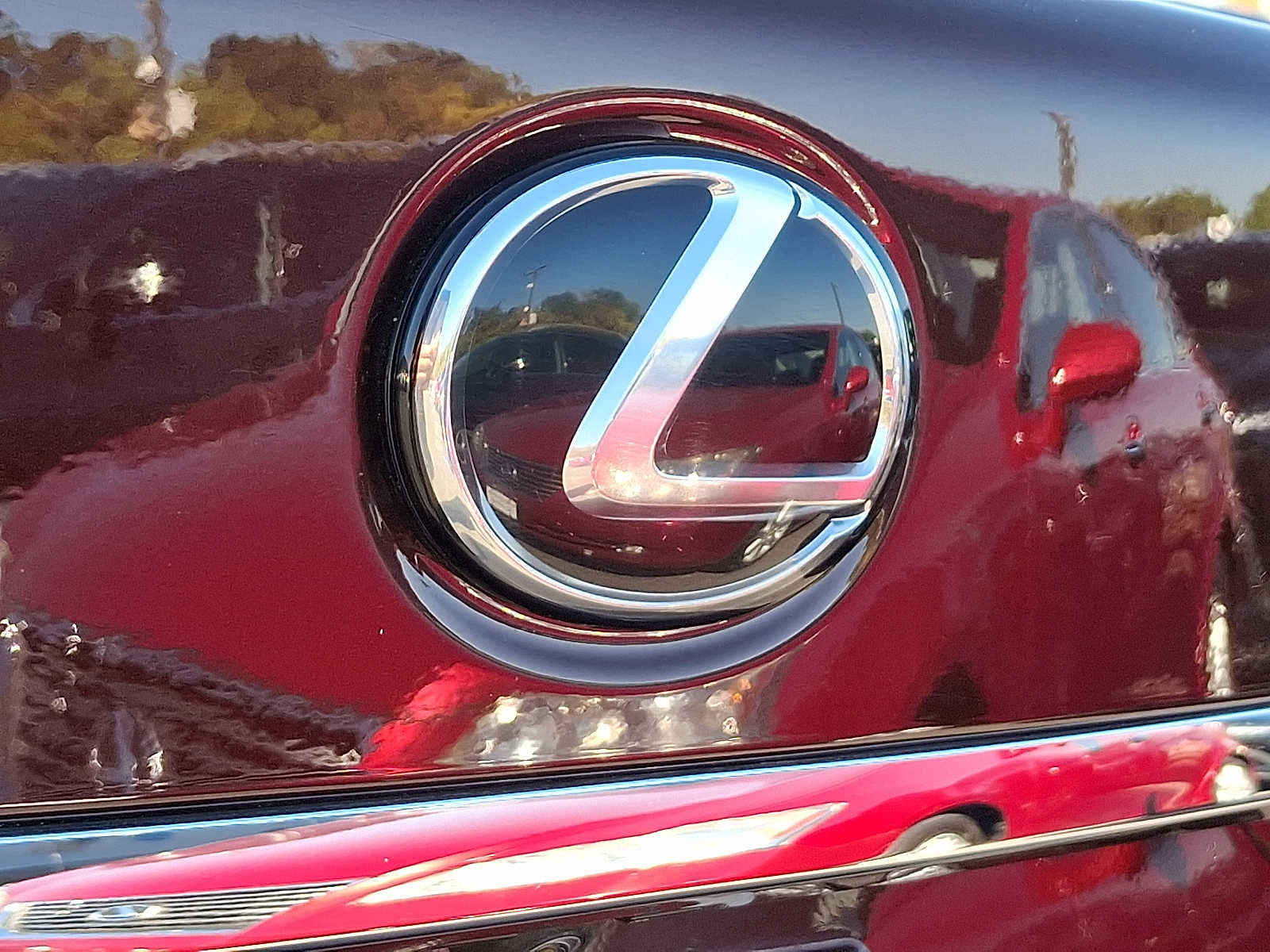 Thumbnail: 2020 Lexus LS - 30