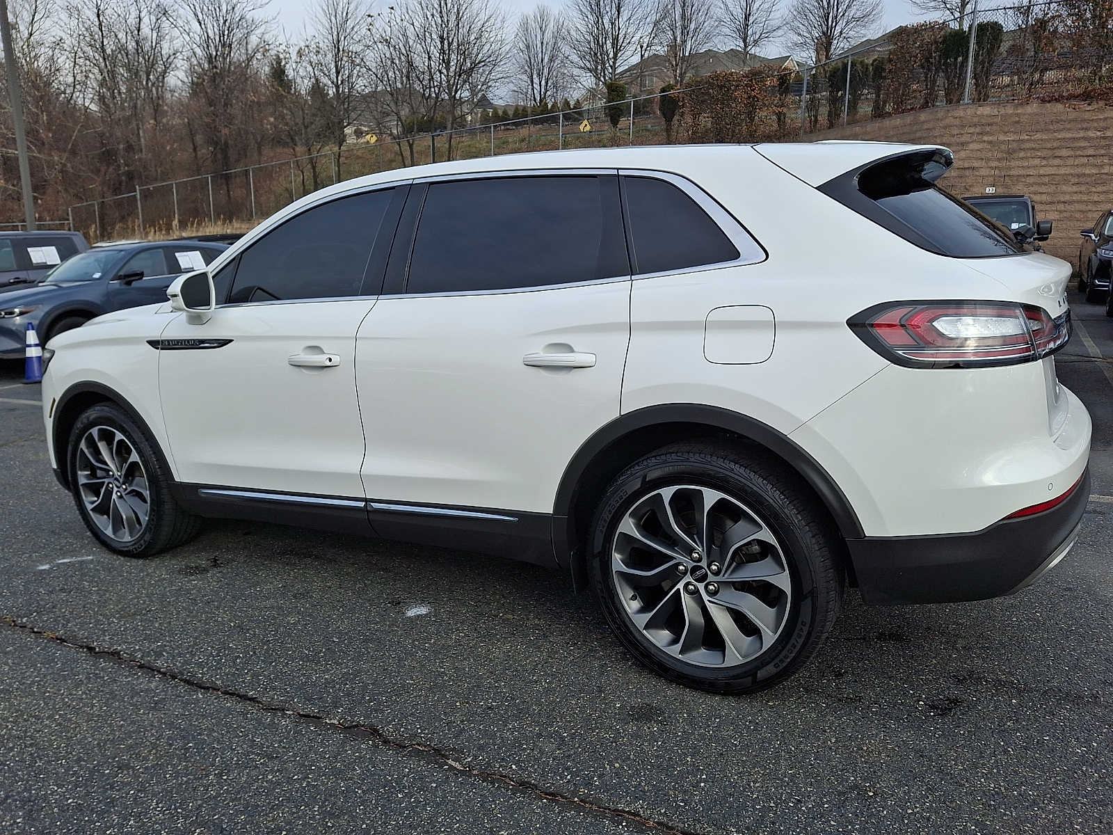 Thumbnail: 2021 Lincoln Nautilus - 5