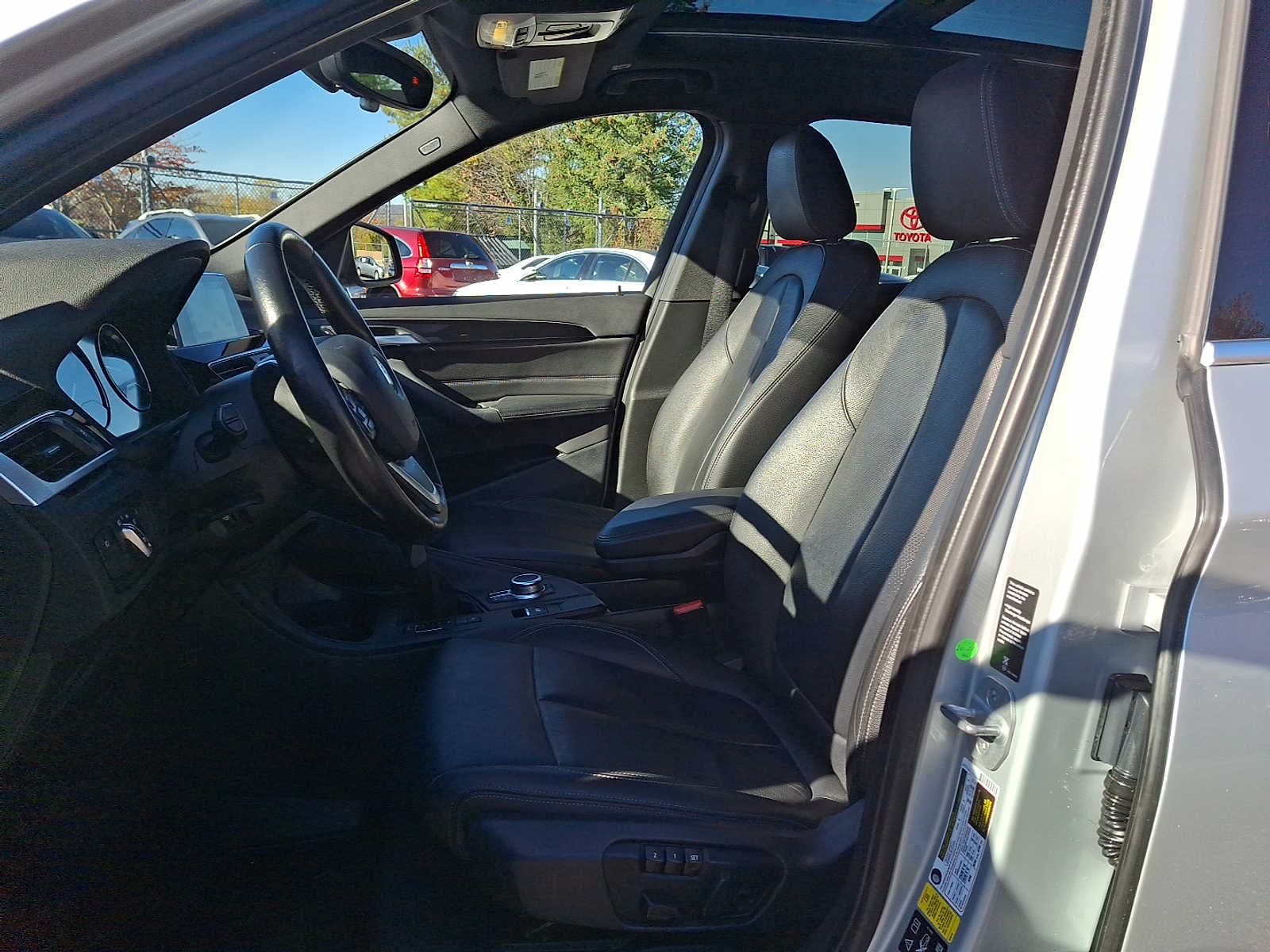 Thumbnail: 2019 BMW X1 - 11