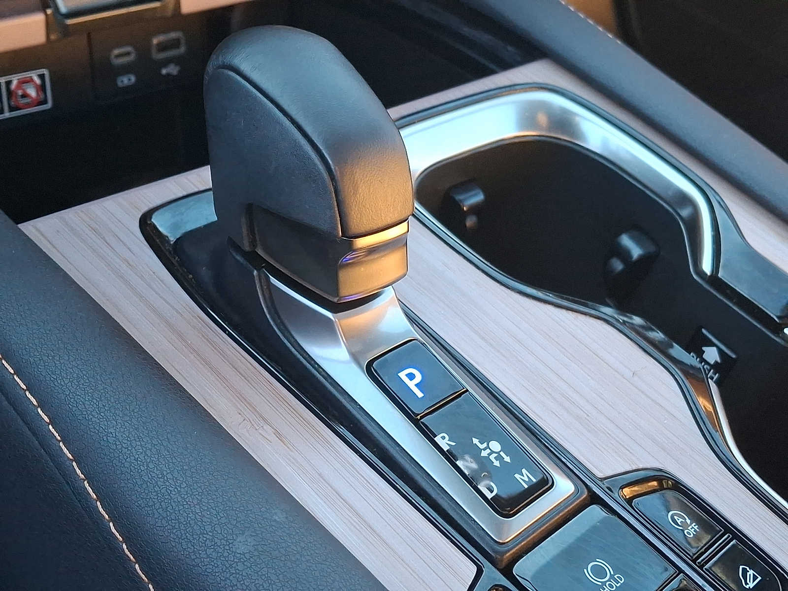 Thumbnail: 2024 Lexus RX - 12