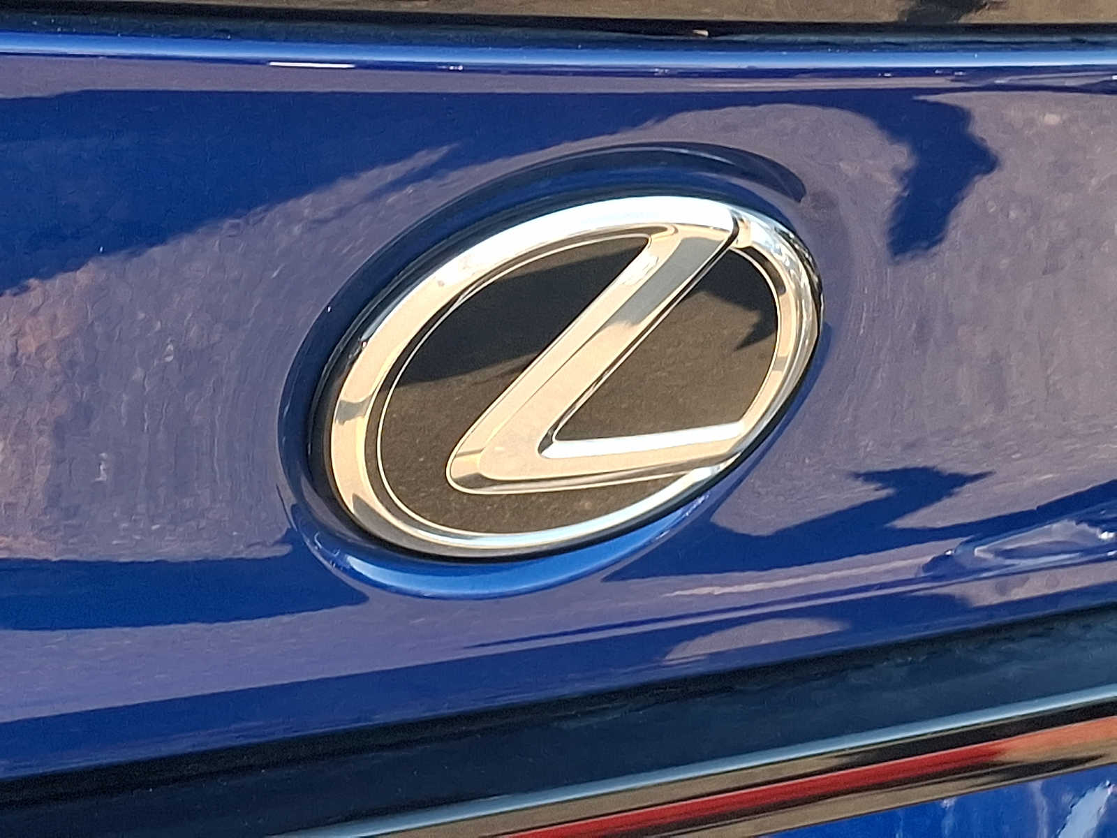 Thumbnail: 2025 Lexus IS - 28