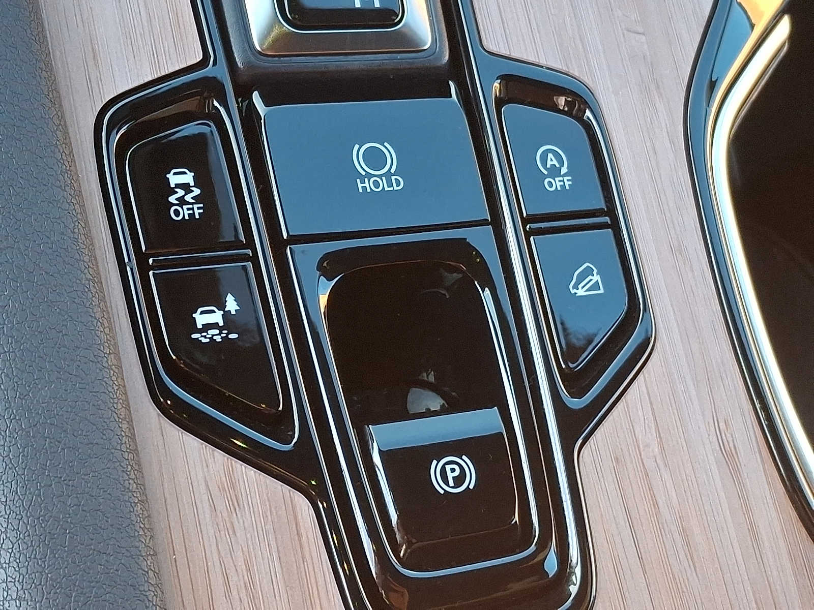 Thumbnail: 2025 Lexus RX - 19