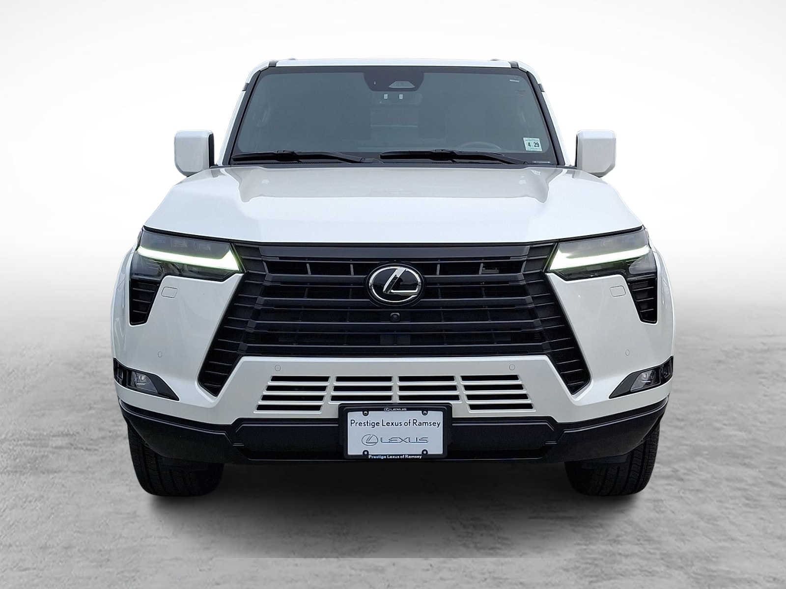 Thumbnail: 2025 Lexus GX - 2