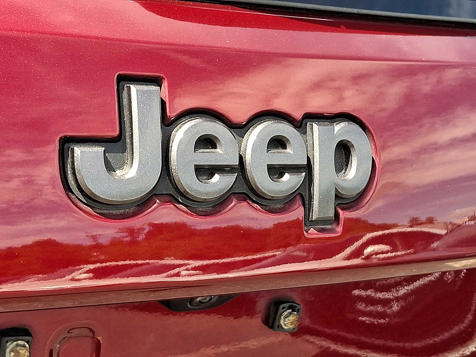 Thumbnail: 2021 Jeep Grand Cherokee - 28