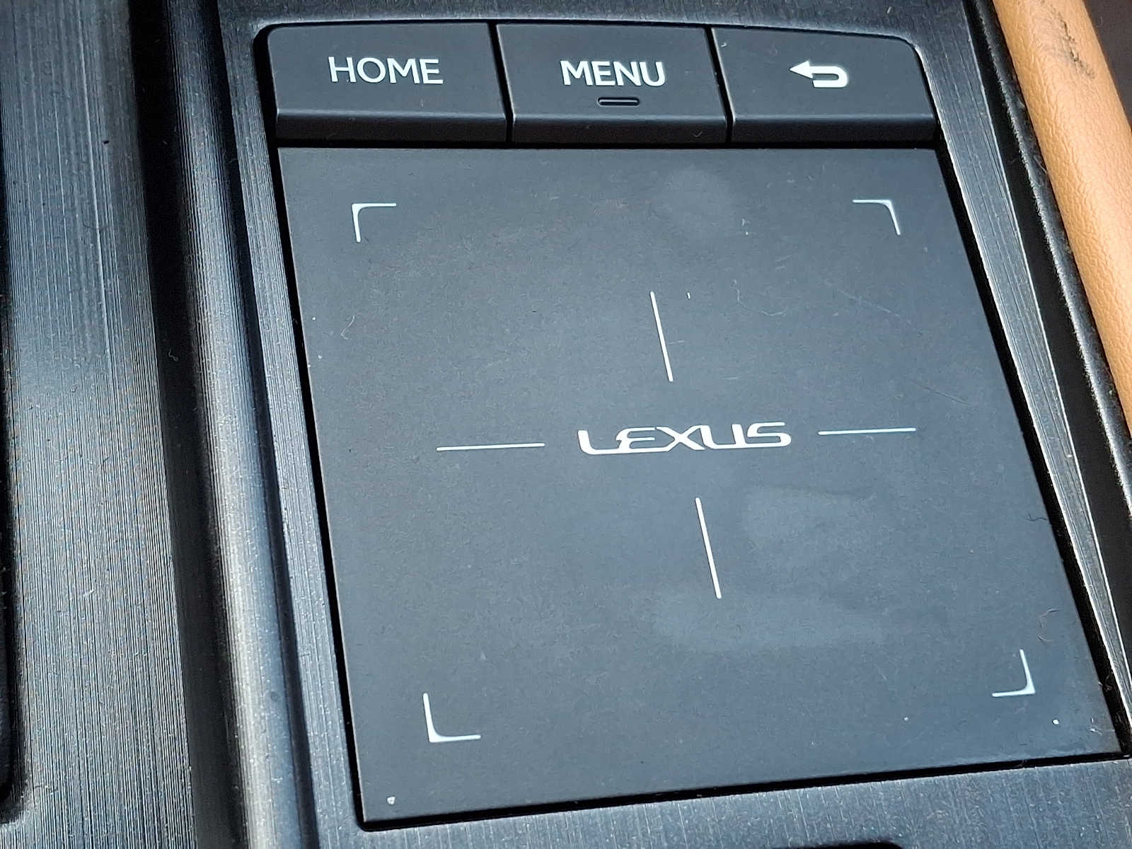 Thumbnail: 2021 Lexus ES - 22