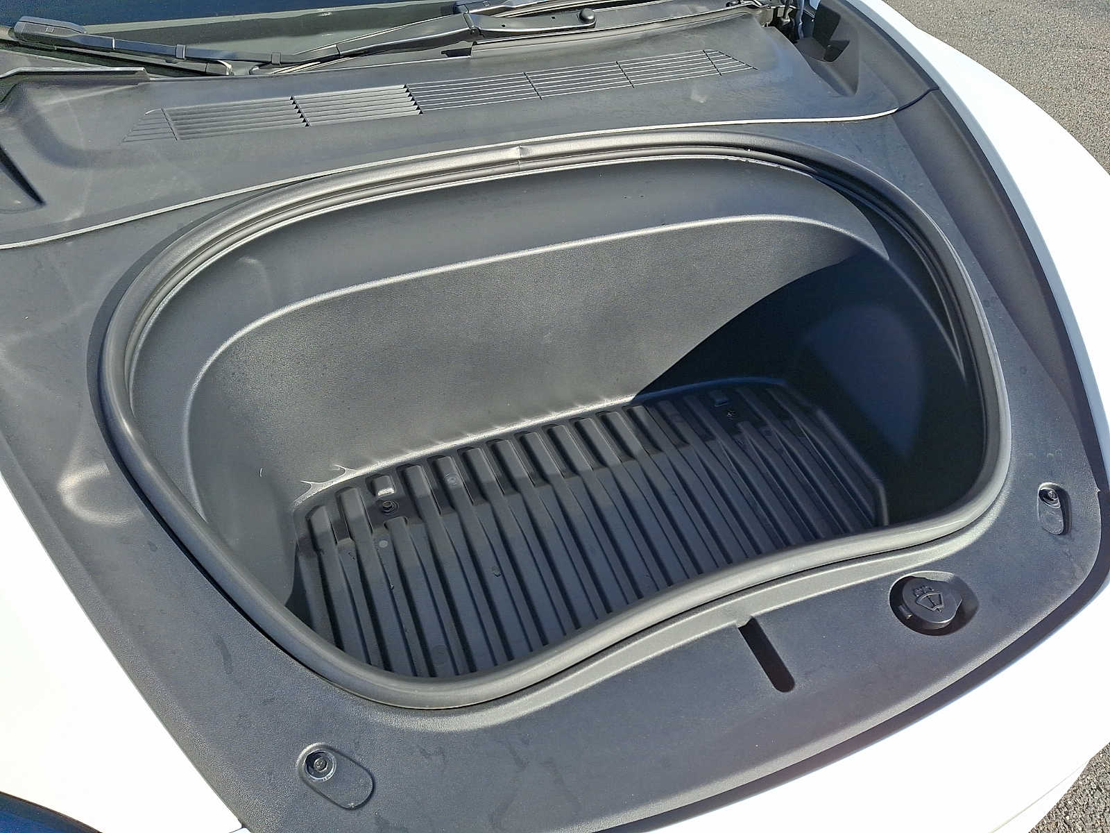 Thumbnail: 2024 Tesla Model 3 - 24