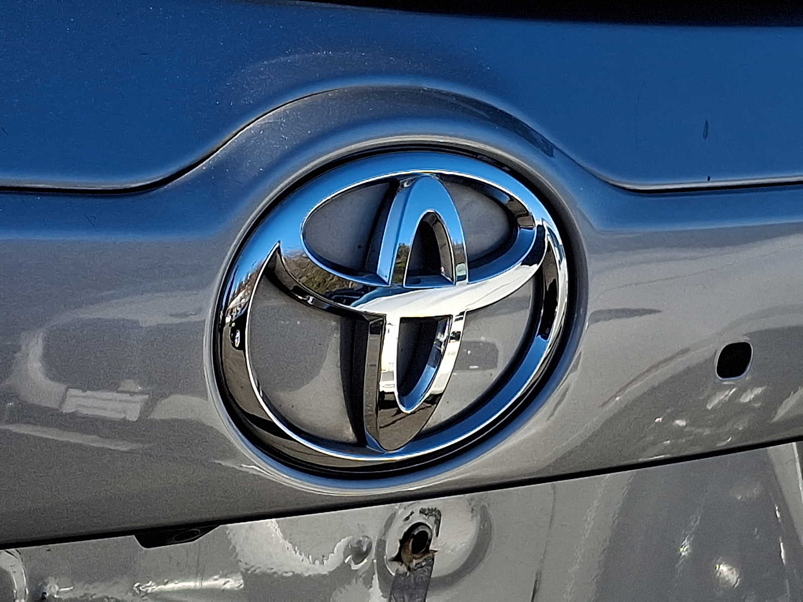 Thumbnail: 2015 Toyota Highlander - 29