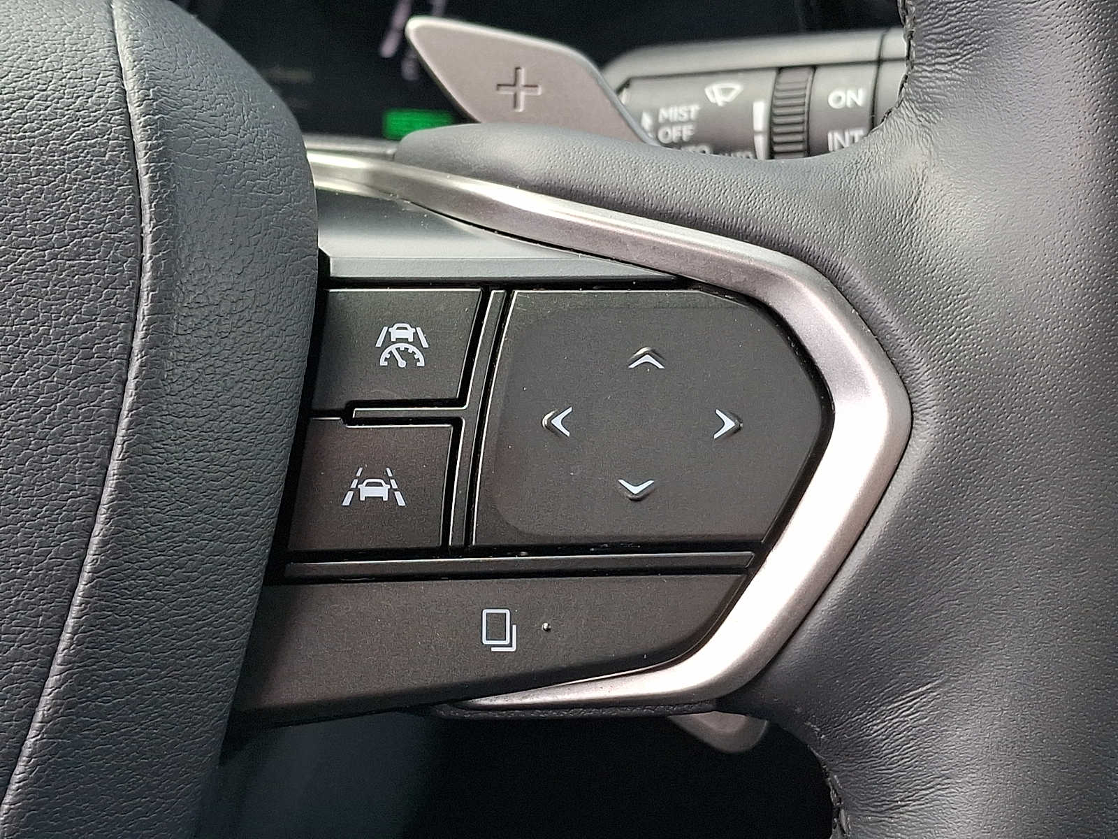 Thumbnail: 2023 Lexus RX - 16