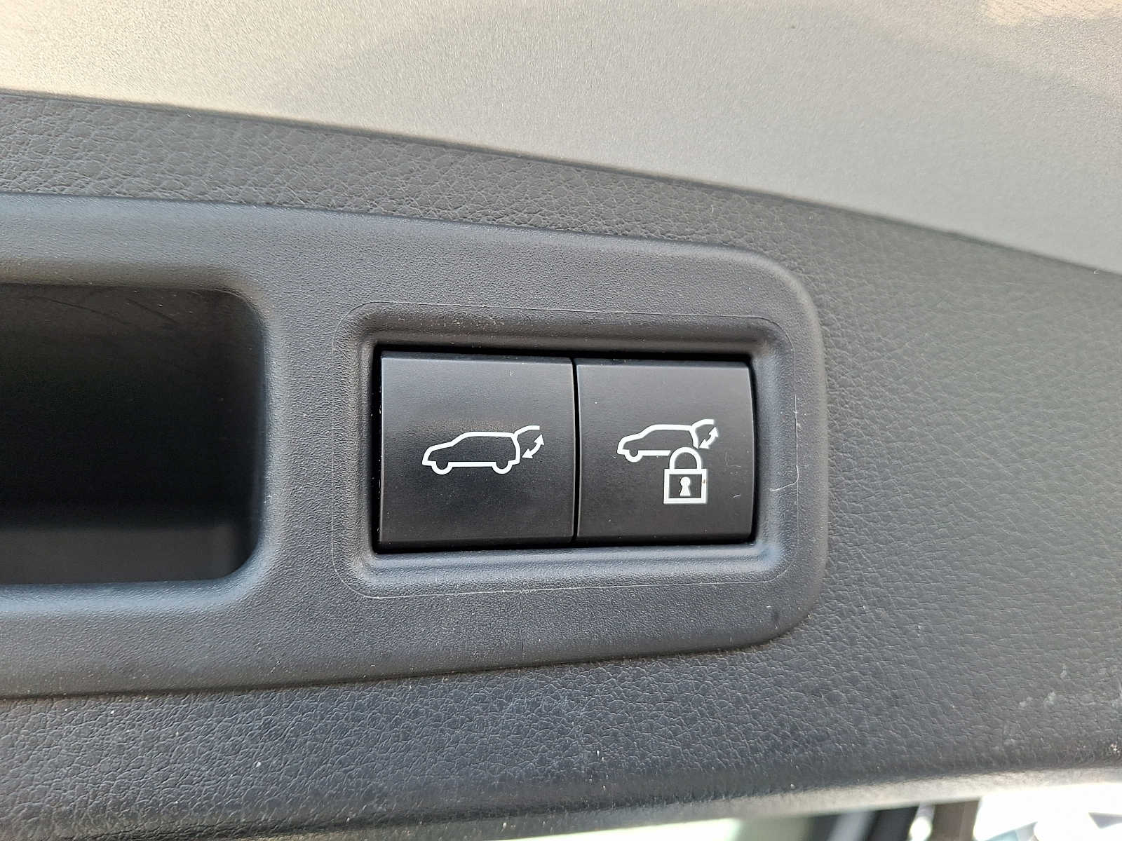 Thumbnail: 2024 Lexus RX - 27