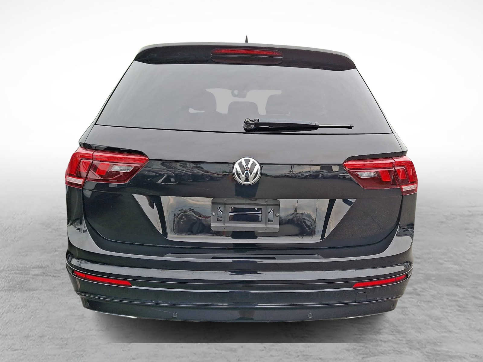 Thumbnail: 2019 Volkswagen Tiguan - 5