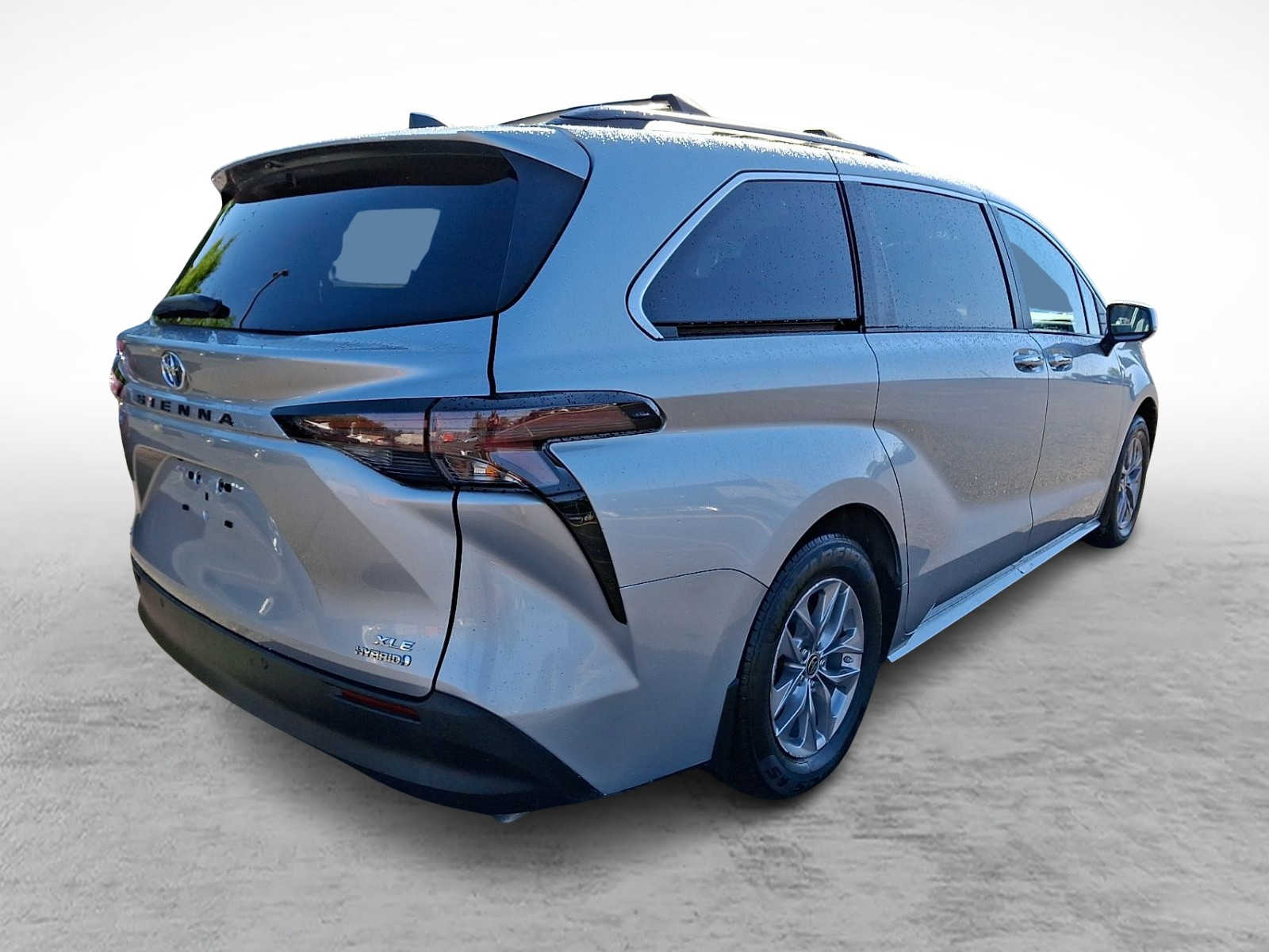 Thumbnail: 2024 Toyota Sienna - 4