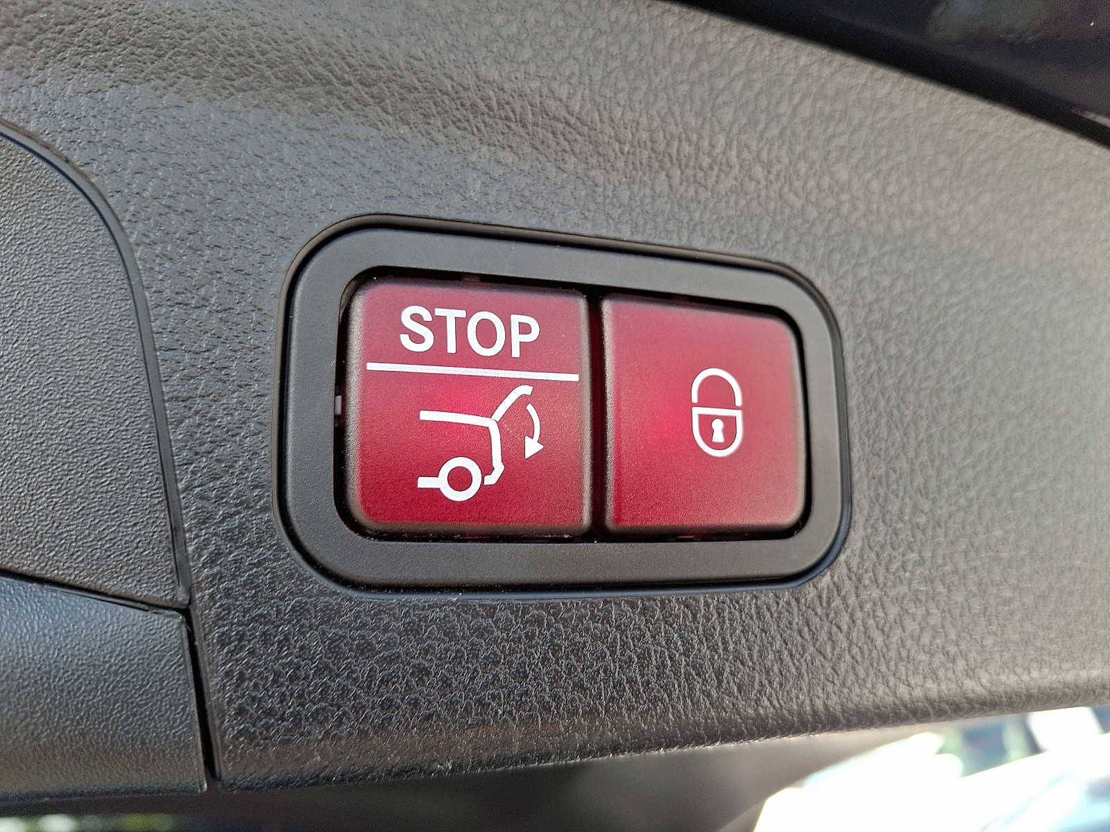 Thumbnail: 2021 Mercedes-Benz GLE - 24