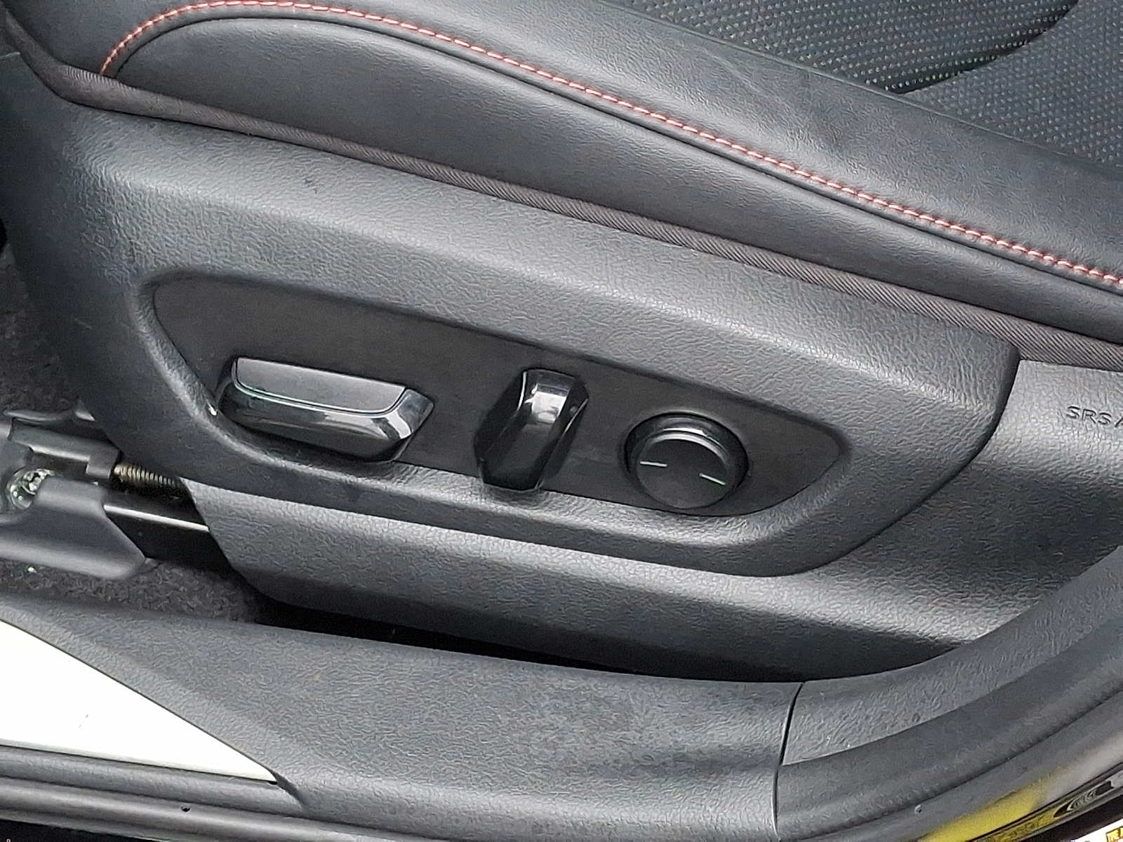 Thumbnail: 2019 Lexus UX - 11