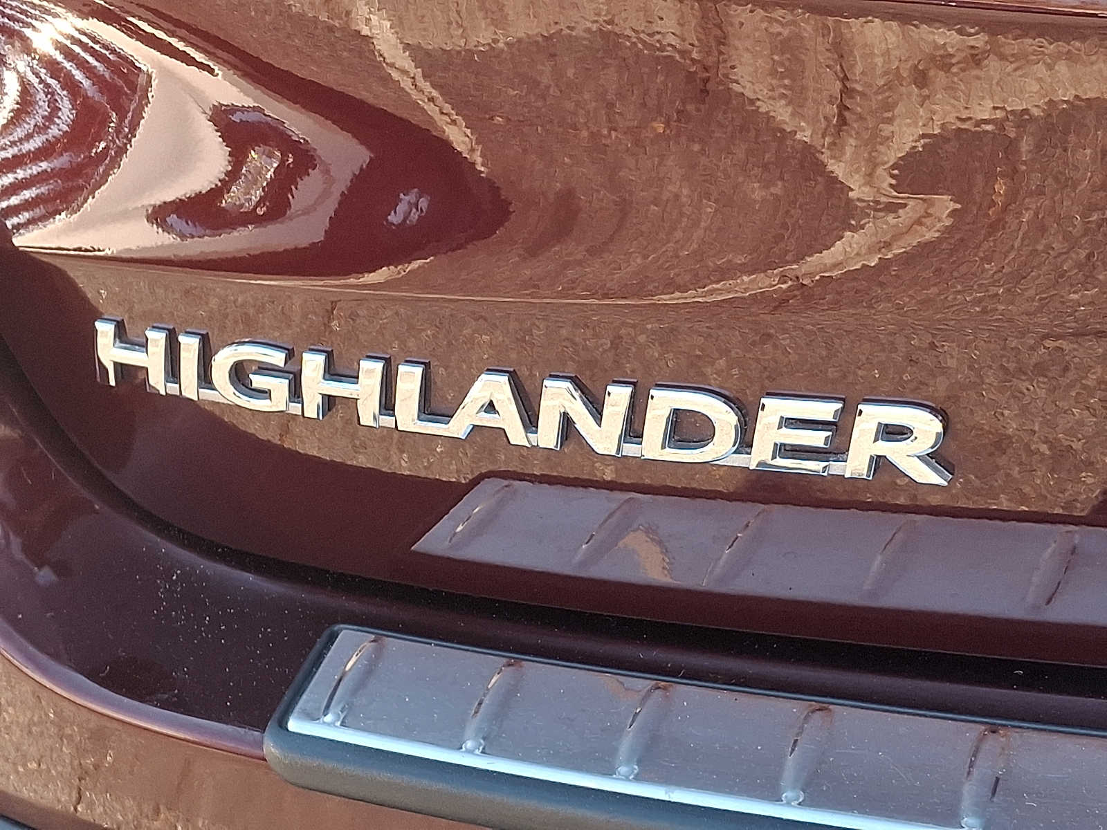 Thumbnail: 2019 Toyota Highlander - 30