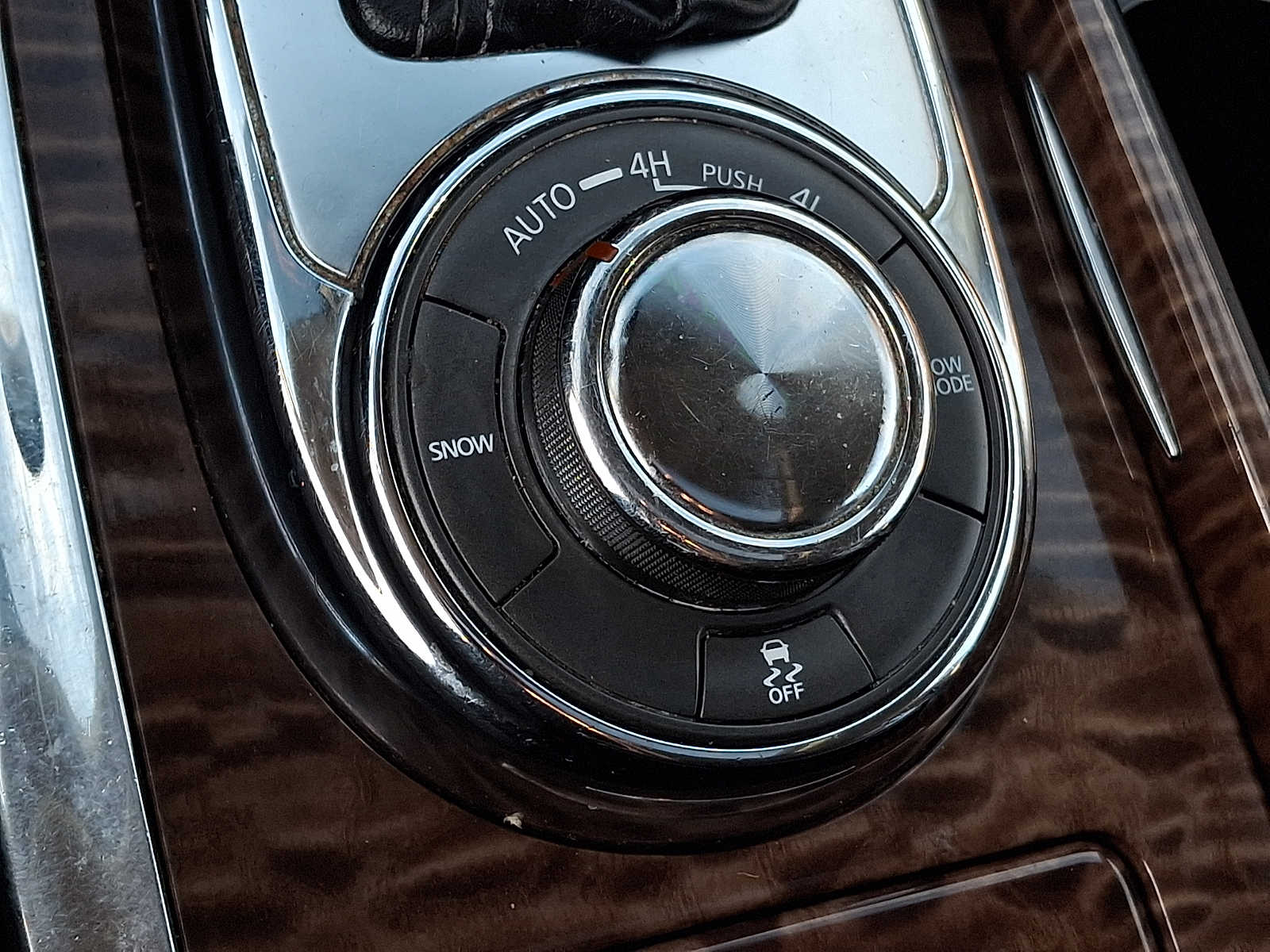 Thumbnail: 2018 Nissan Armada - 24