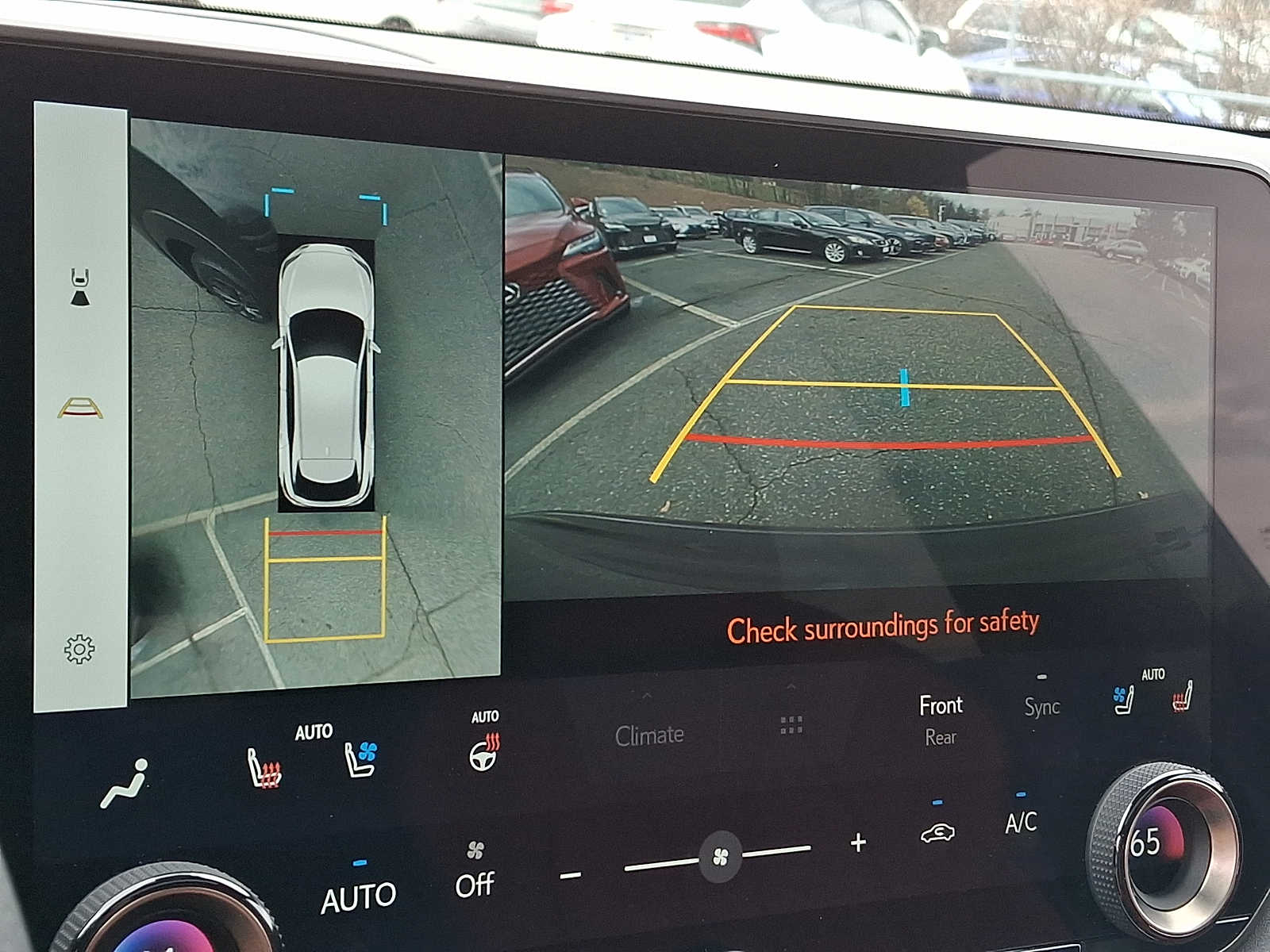 Thumbnail: 2024 Lexus RX - 16