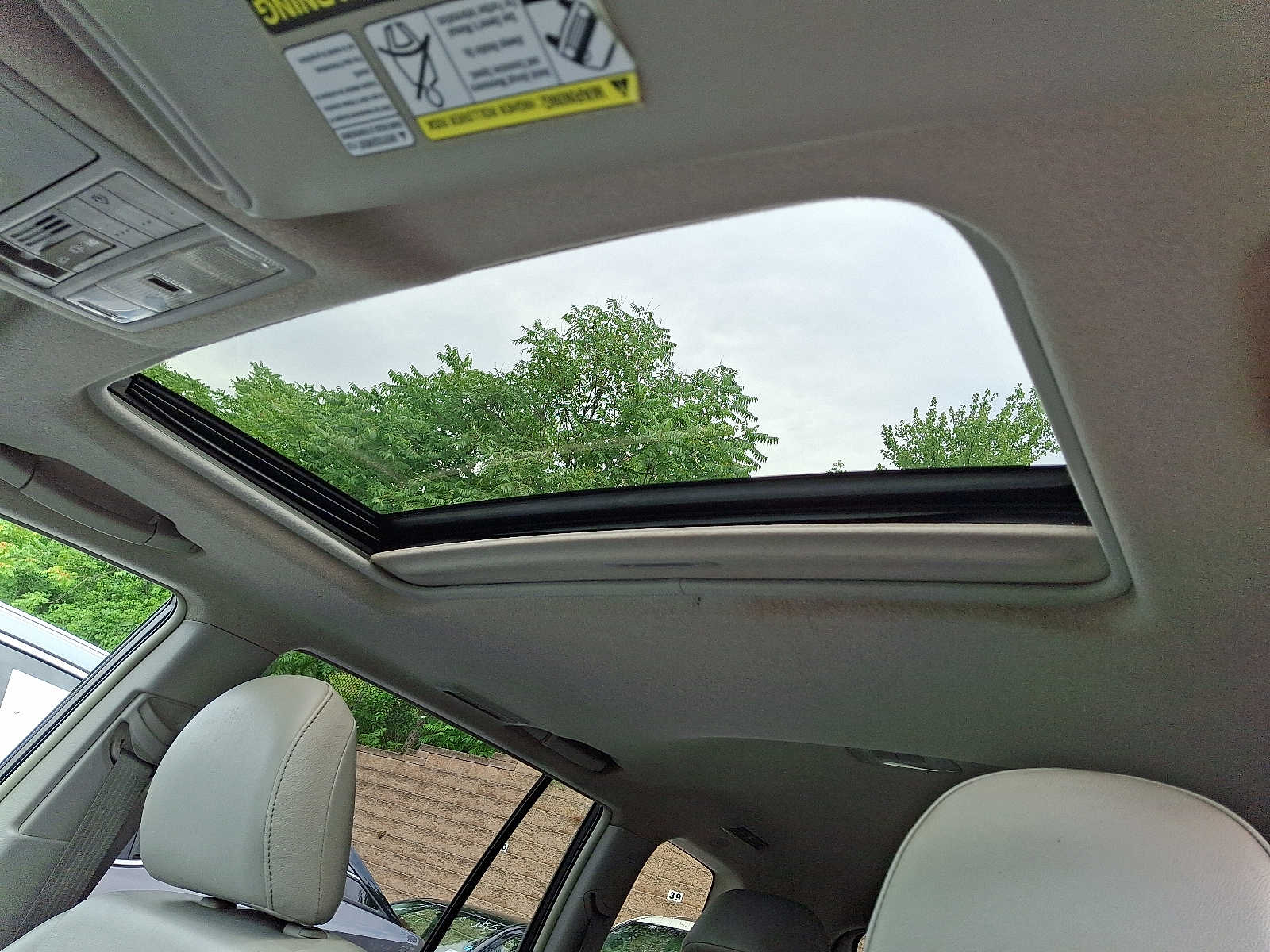 Thumbnail: 2011 Toyota Highlander - 13